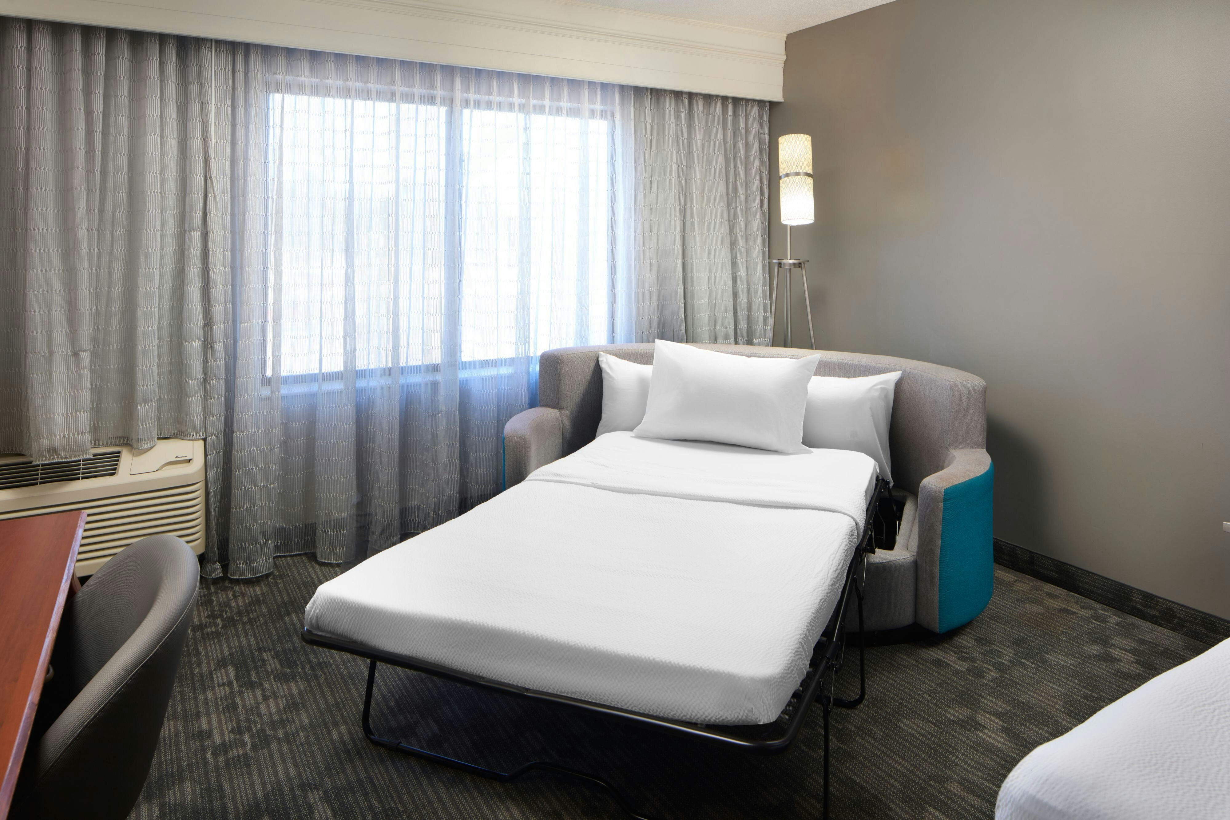 Courtyard by Marriott Newark Granville