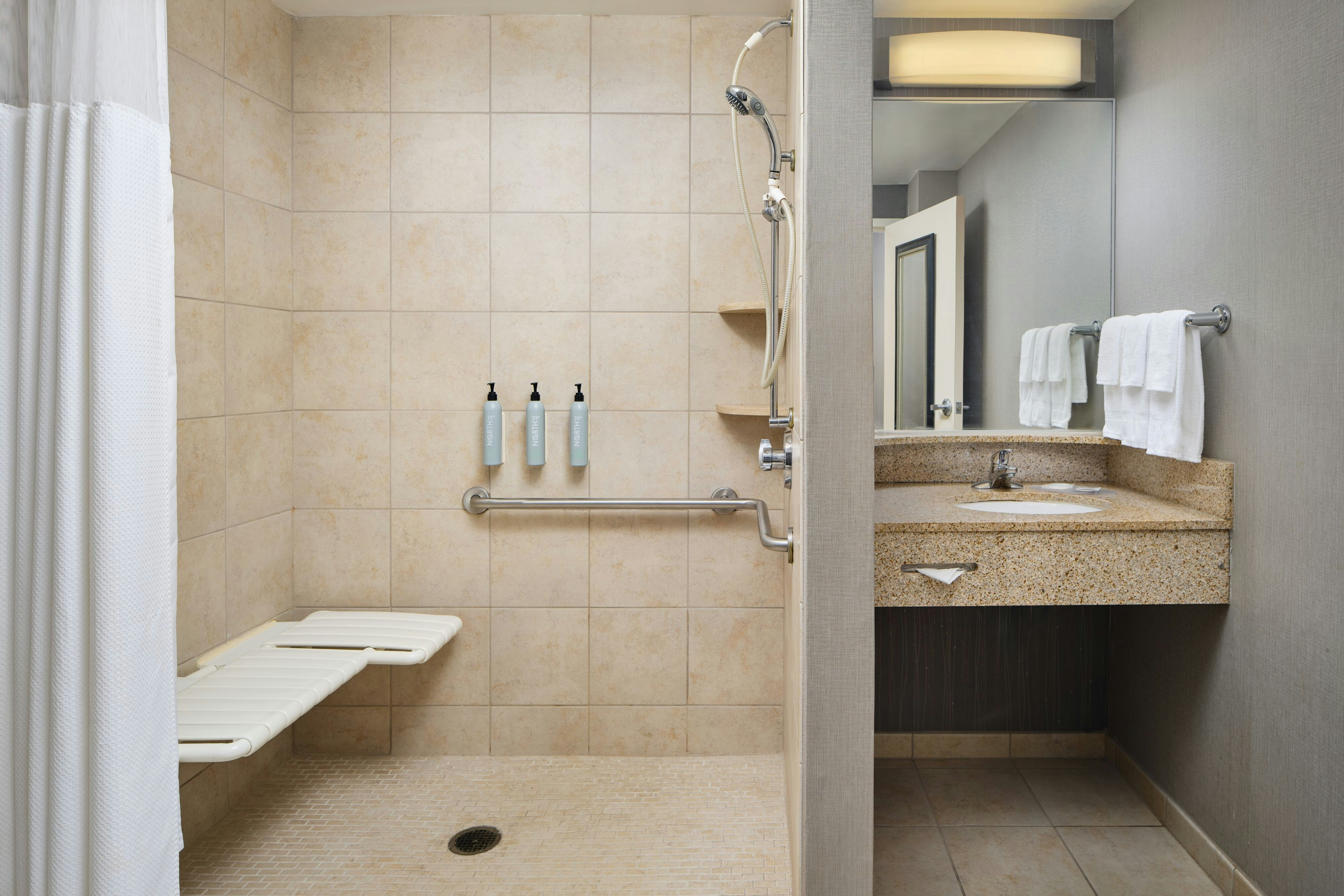 Courtyard by Marriott Akron Stow