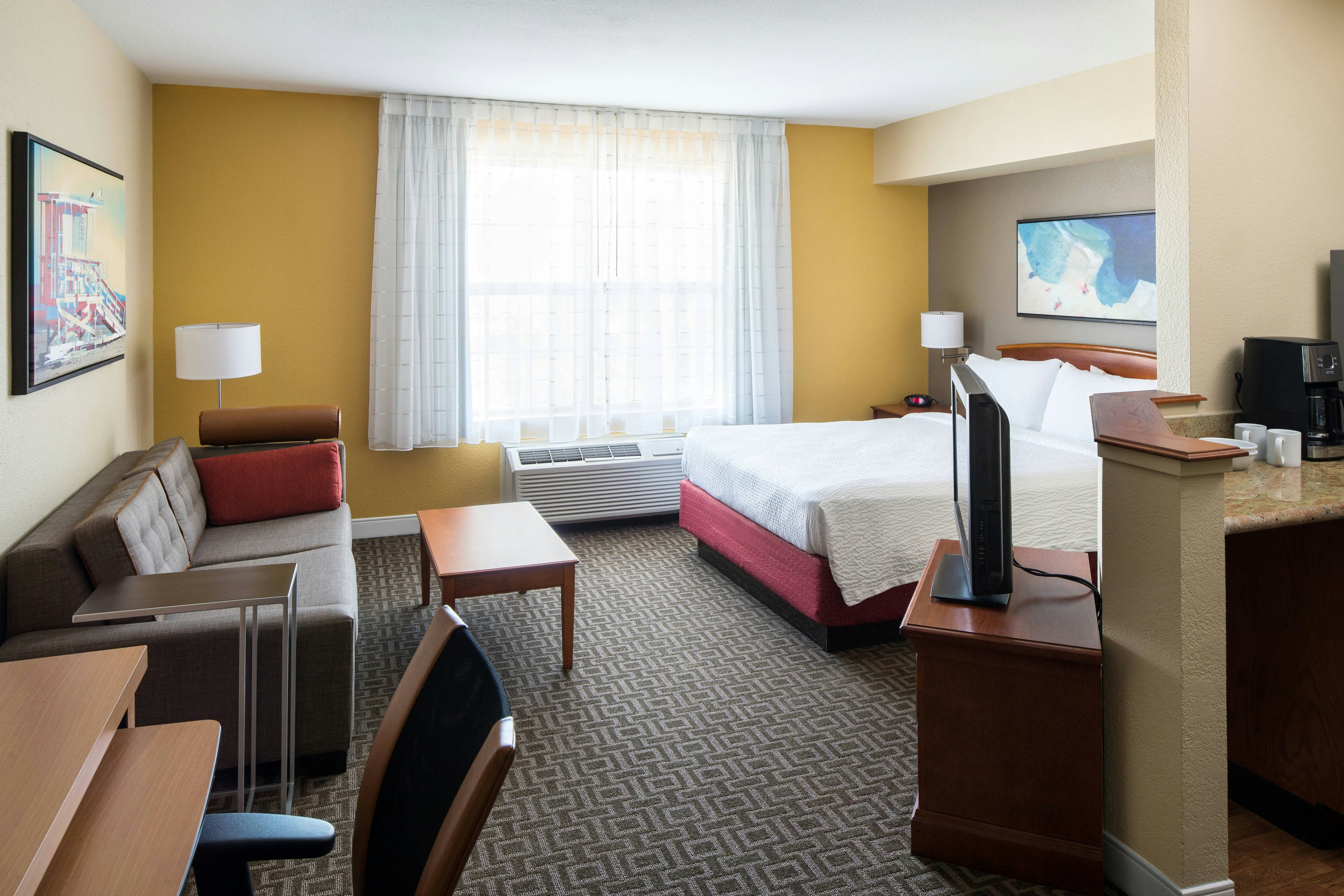TownePlace Suites by Marriott Los Angeles LAX/Manhattan Beach