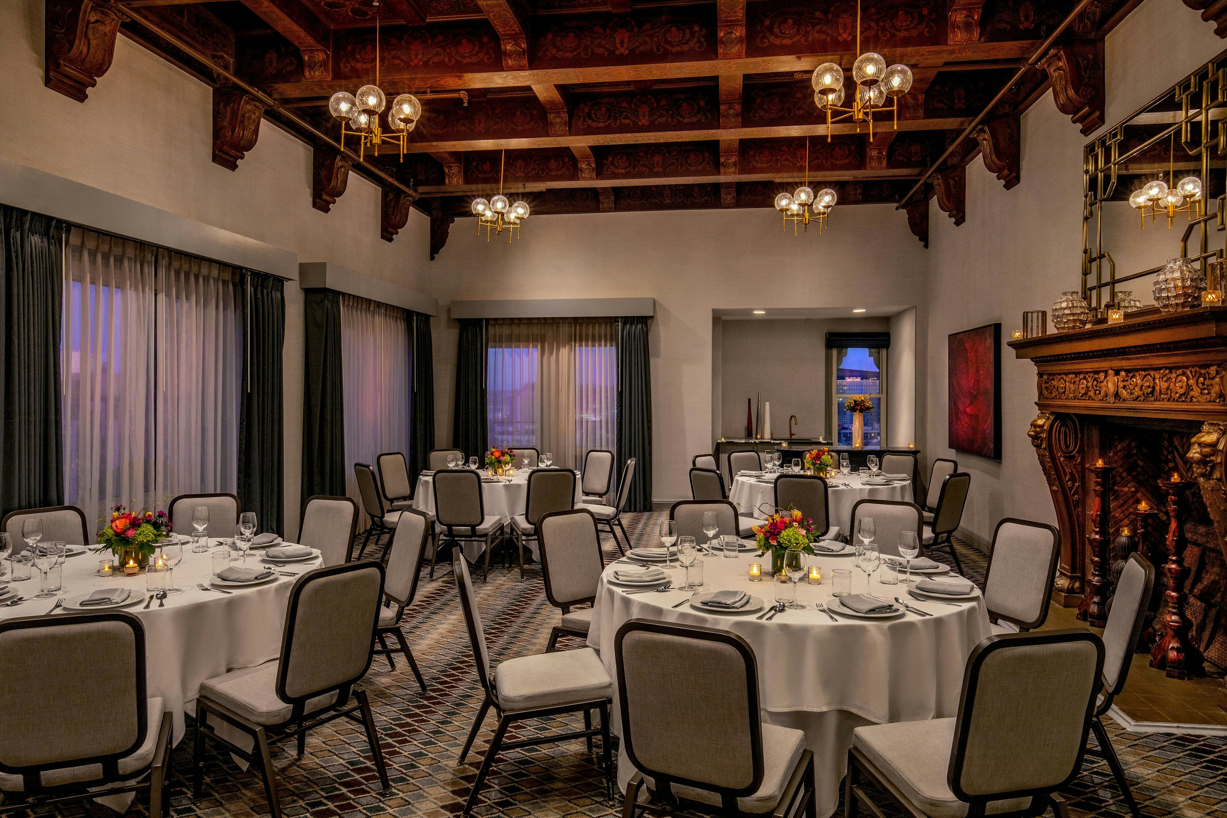Hotel Adagio, Autograph Collection
