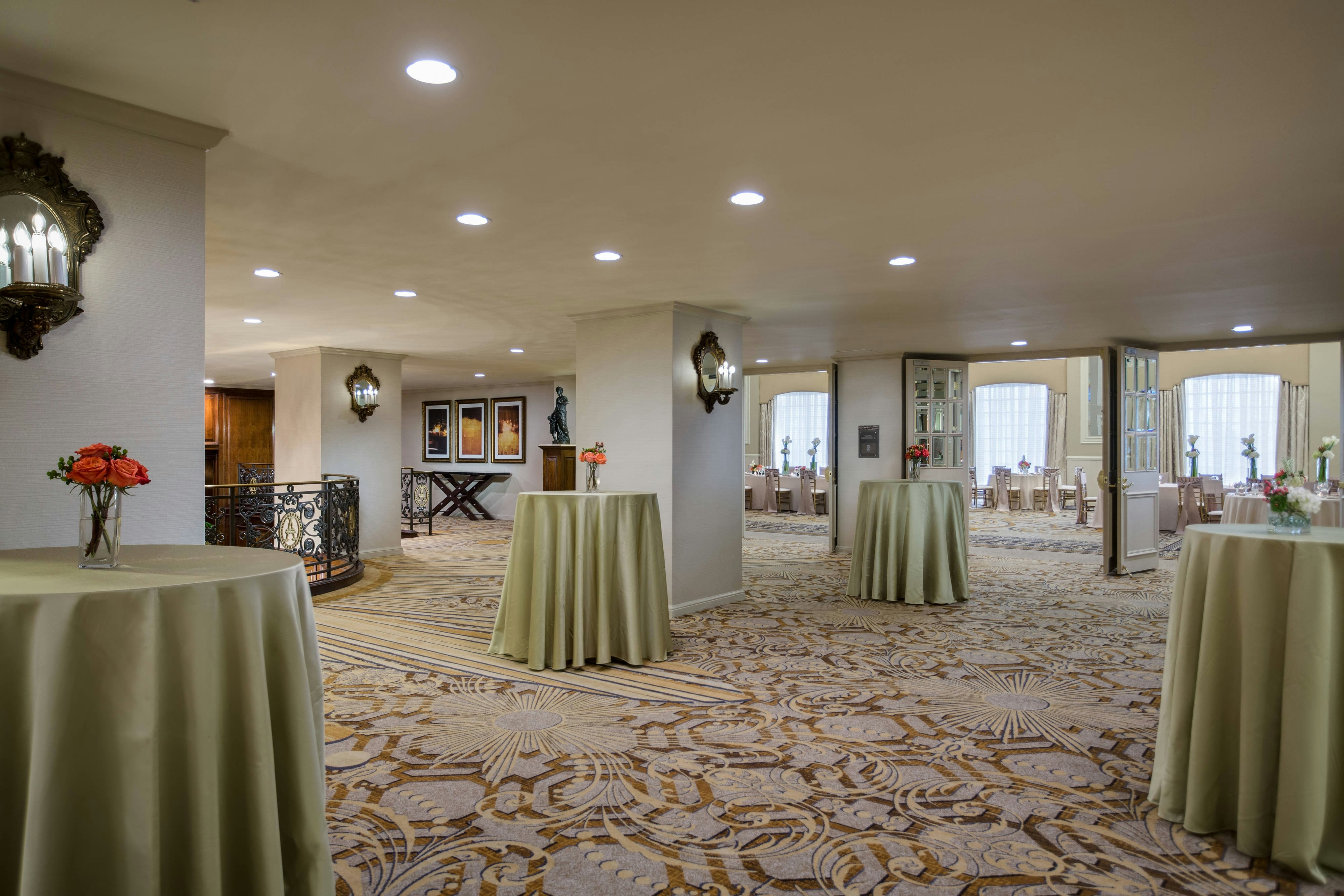 The Adolphus, Autograph Collection