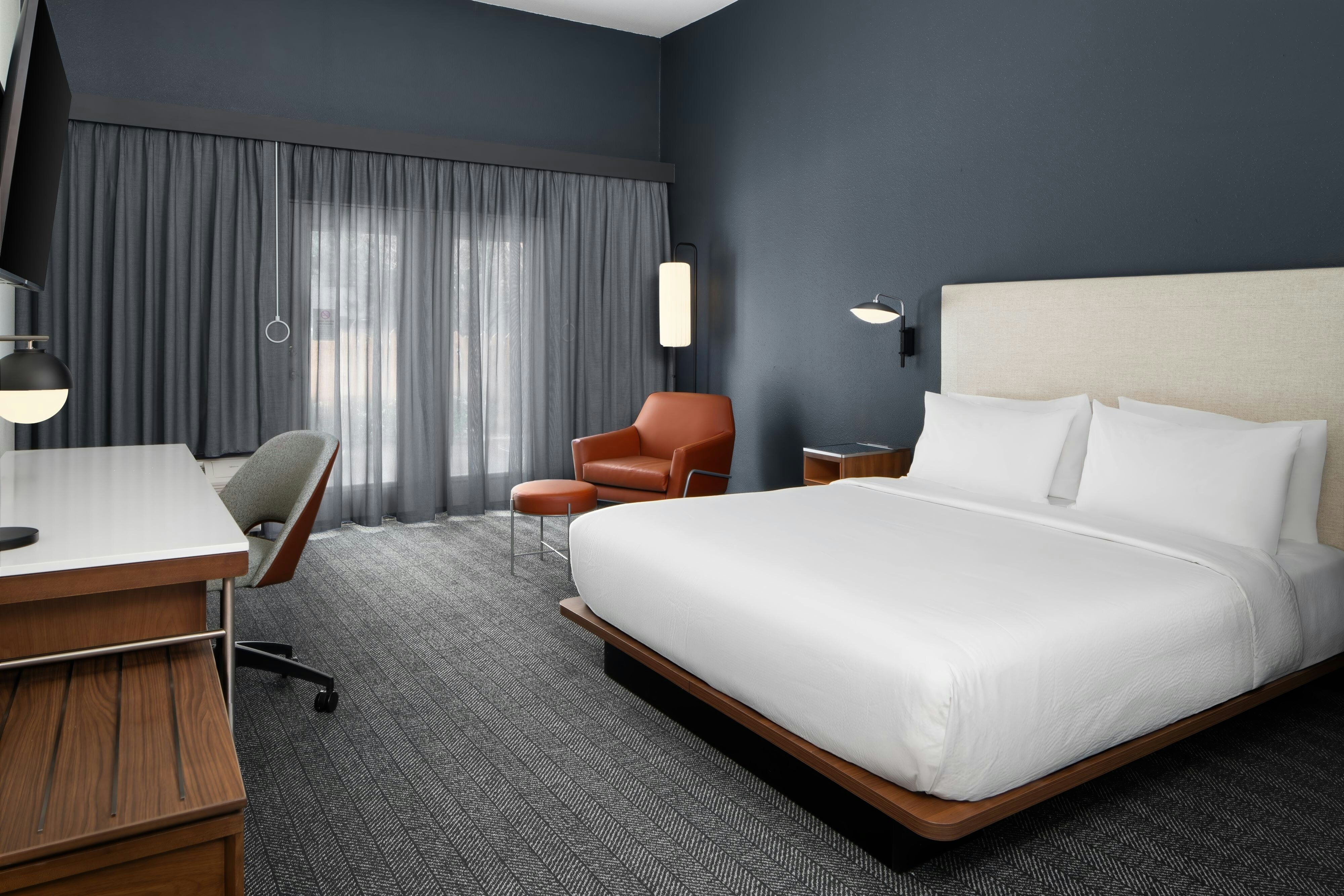 Courtyard by Marriott Chesapeake Greenbrier