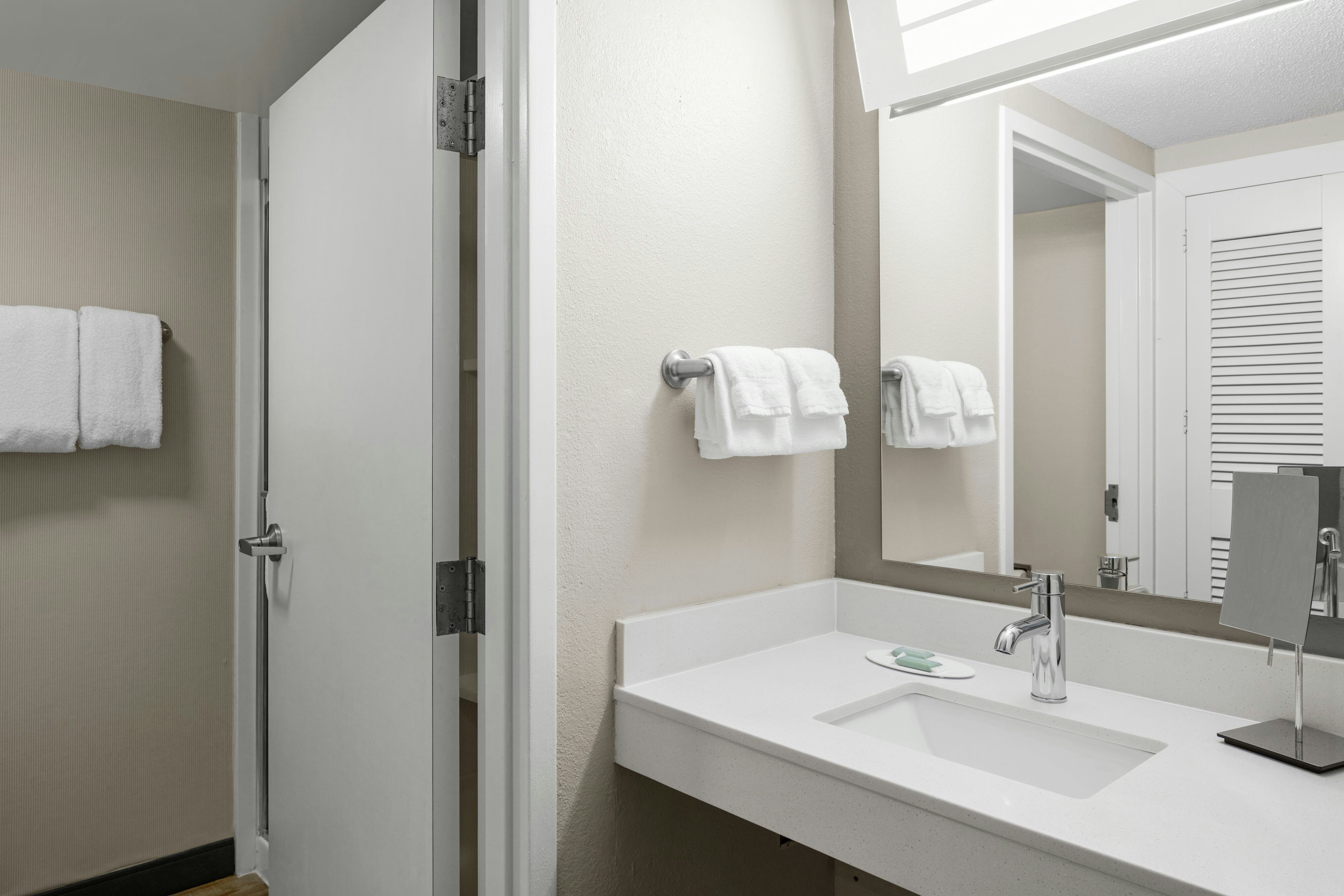 Courtyard by Marriott Newport News Yorktown