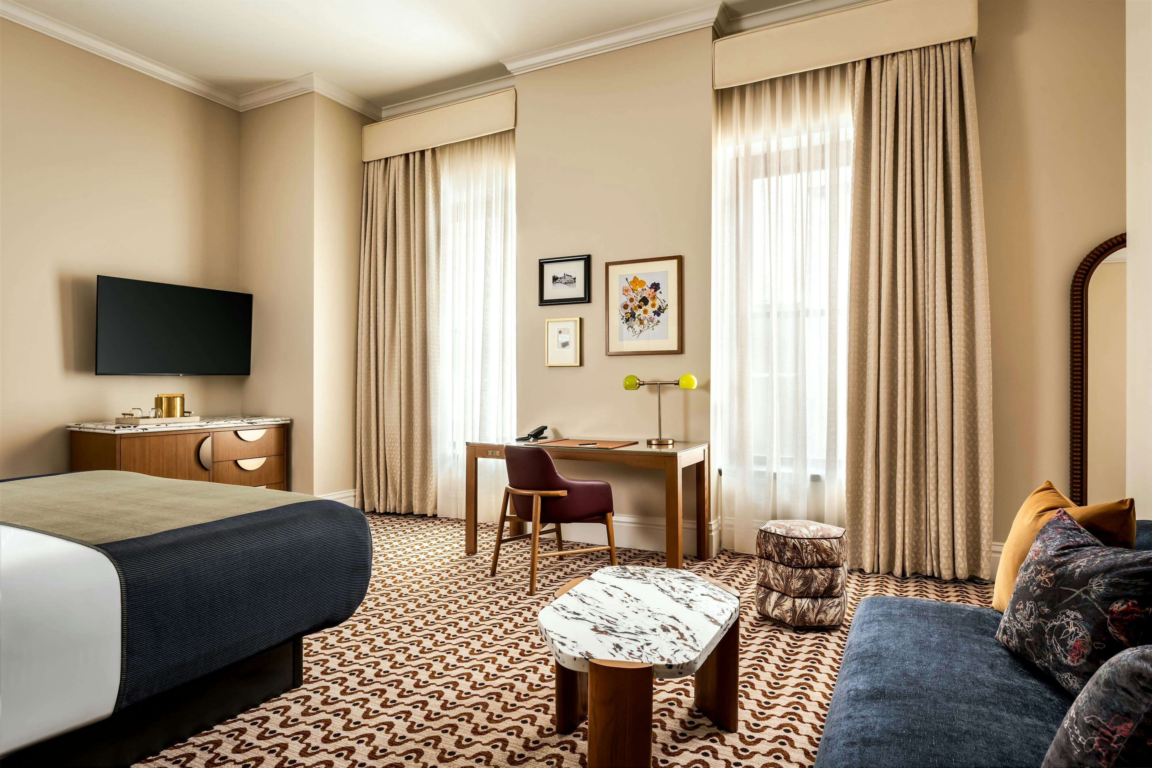 The Louie, A Davenport Hotel, Autograph Collection