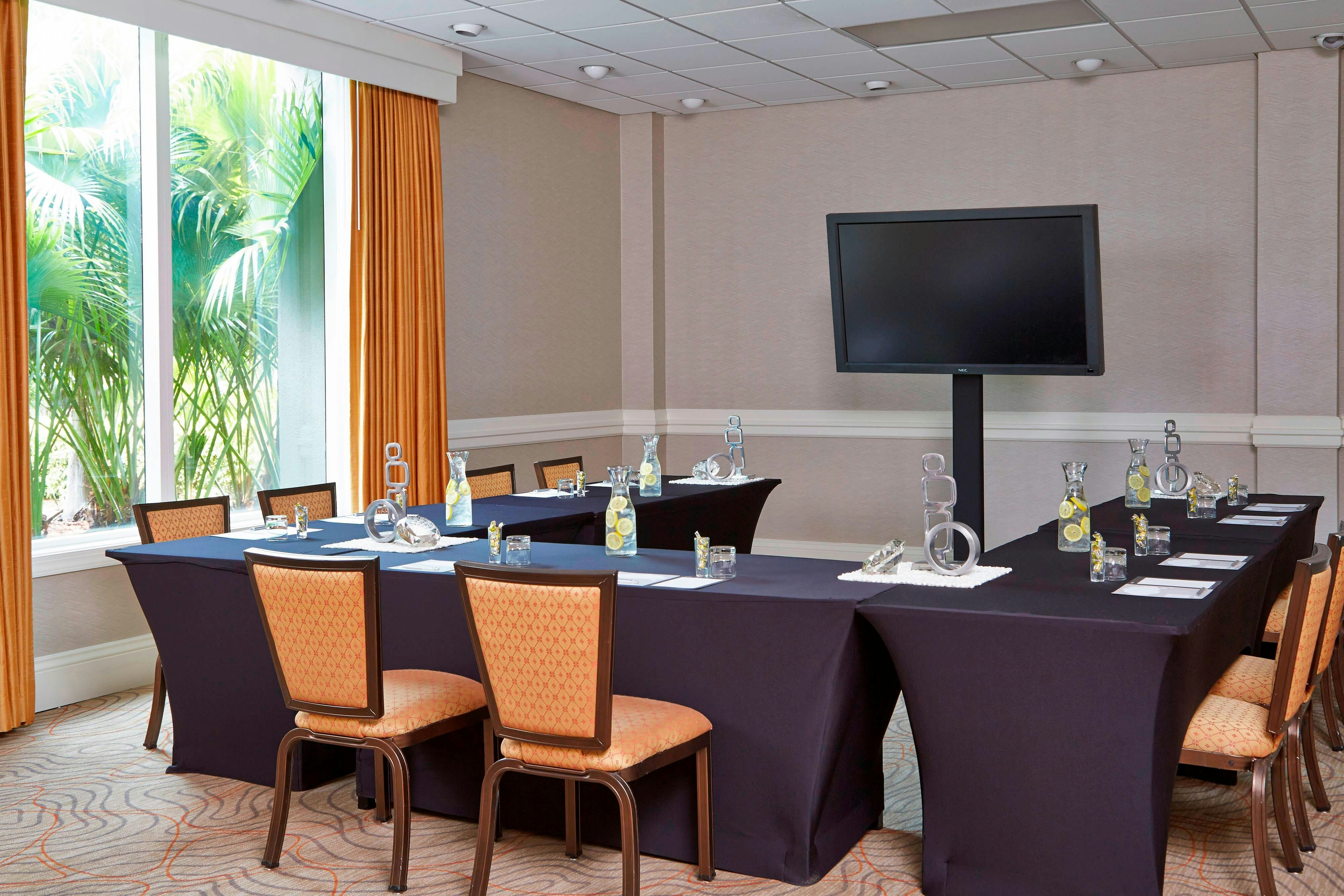 Renaissance Orlando Airport Hotel