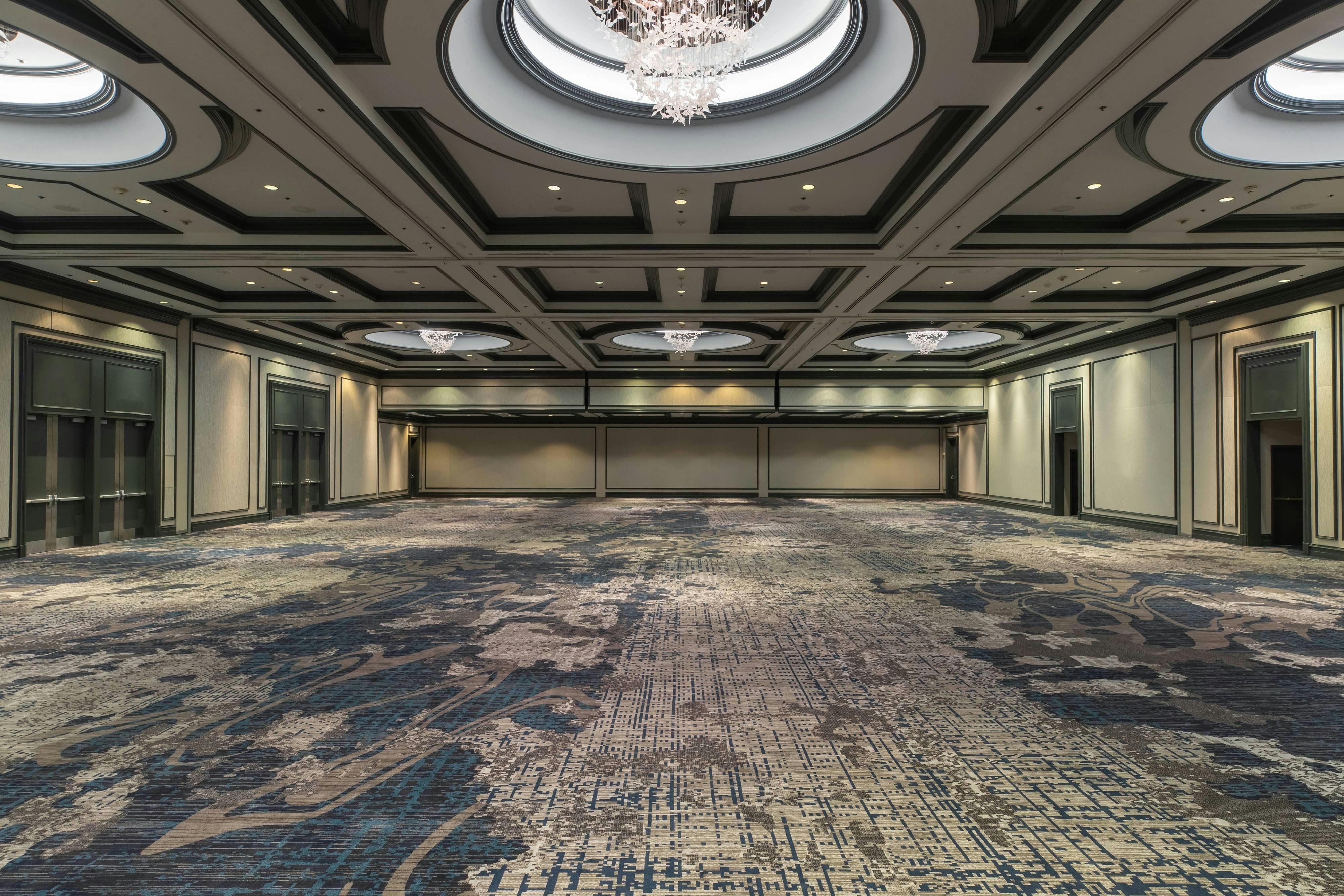 Renaissance Chicago Downtown Hotel