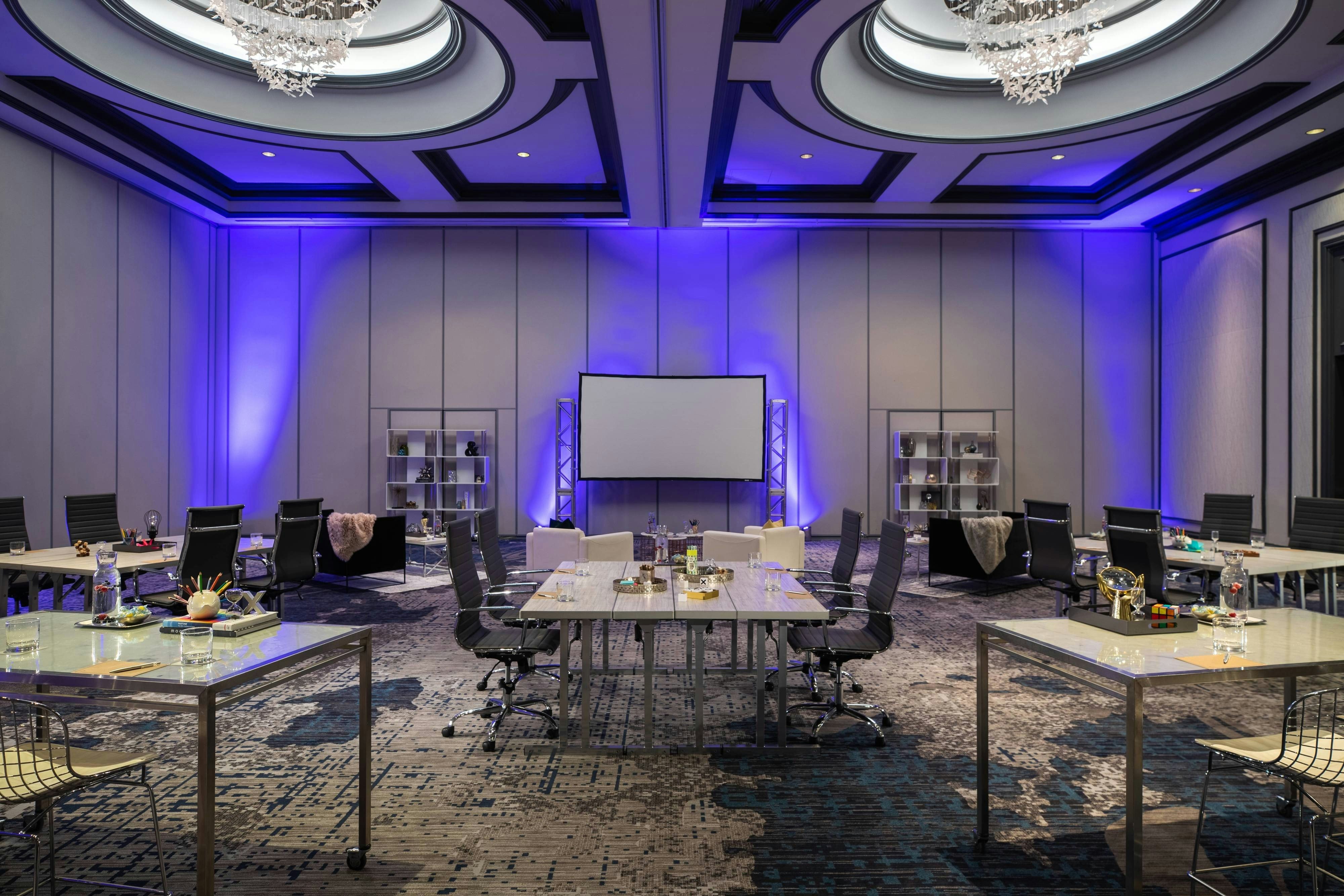 Renaissance Chicago Downtown Hotel