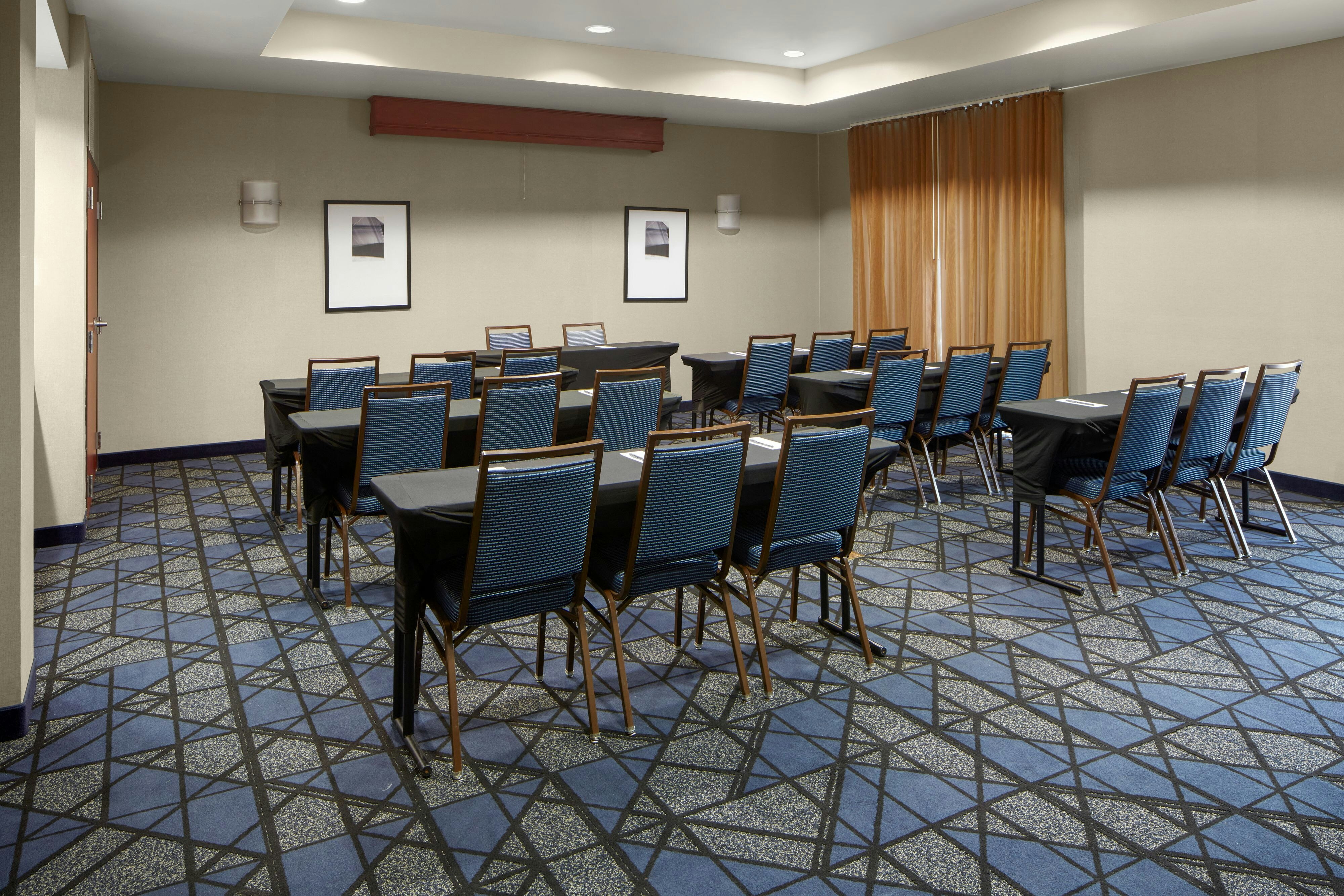 Courtyard by Marriott Winchester Medical Center