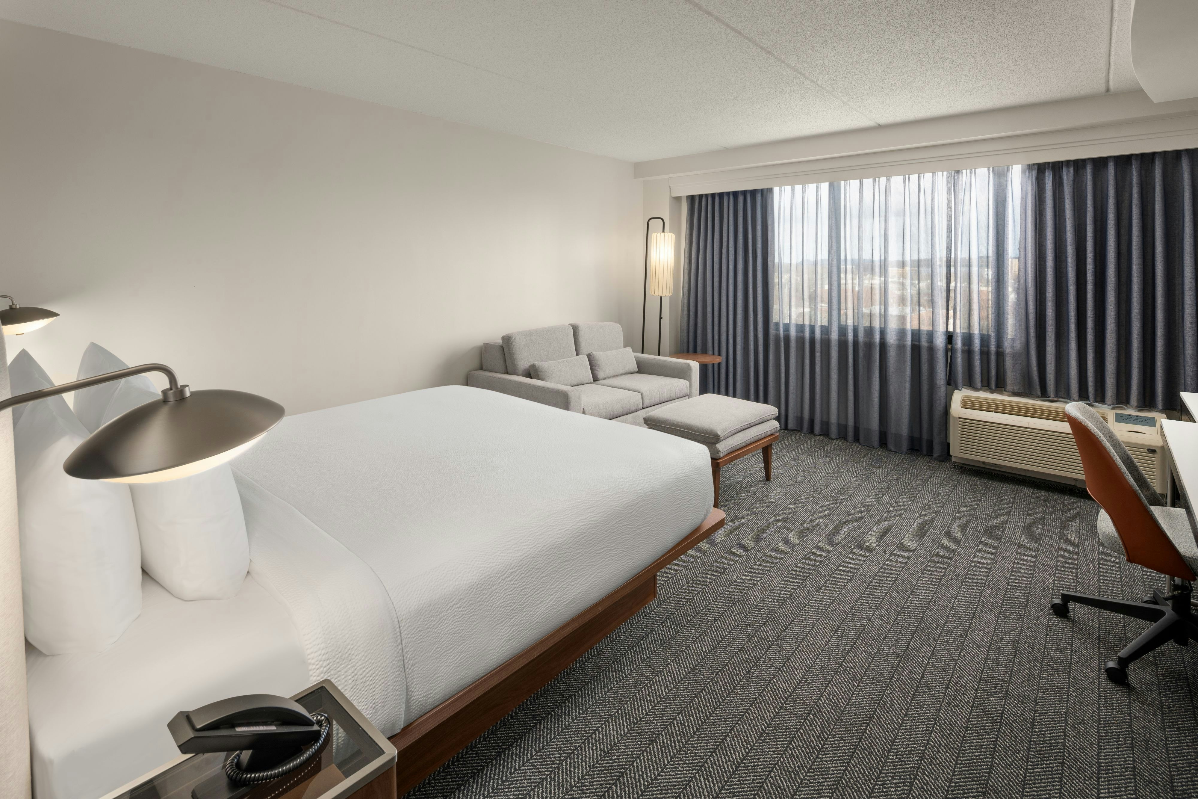 Courtyard by Marriott New Haven at Yale
