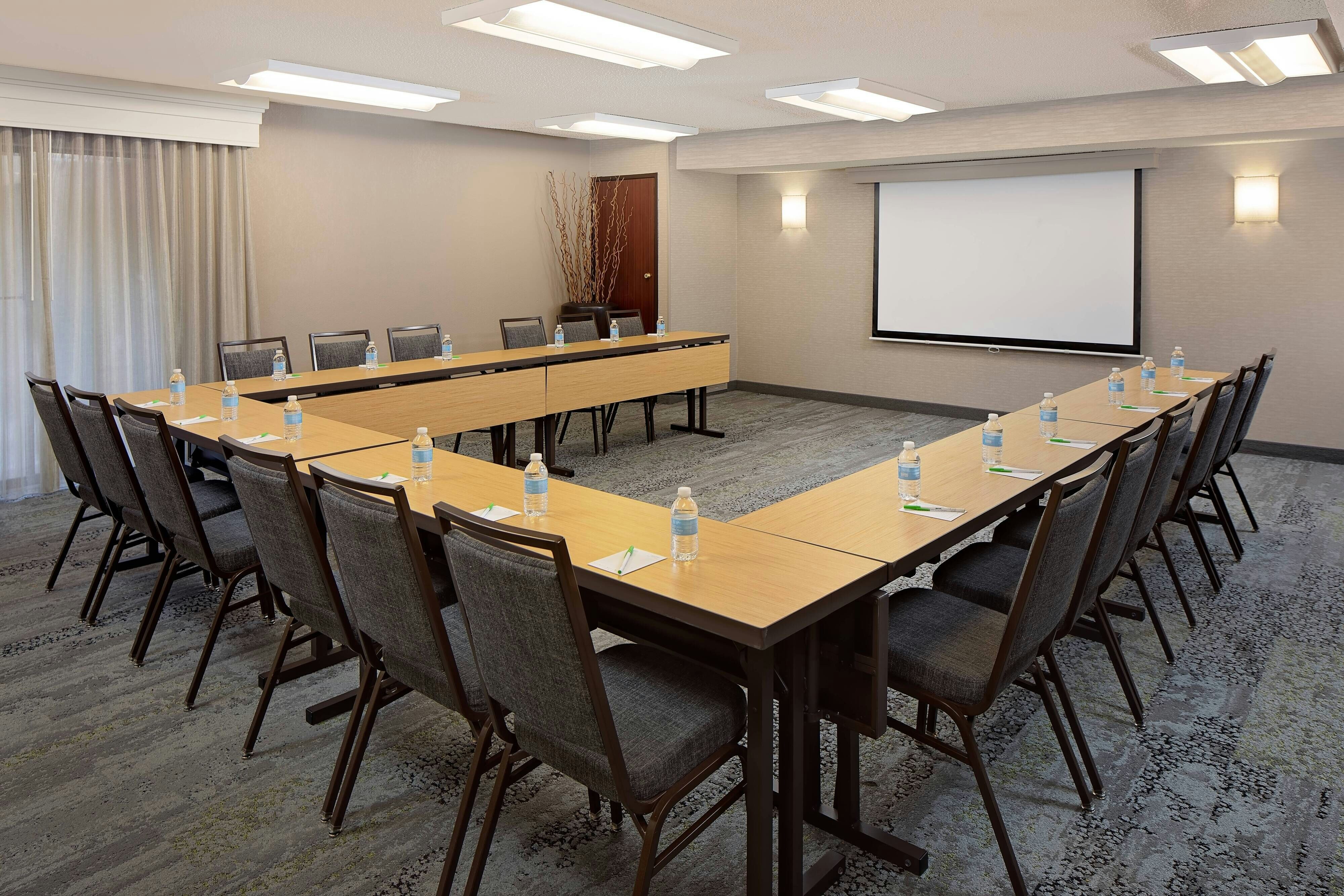 Courtyard by Marriott Houston Westchase