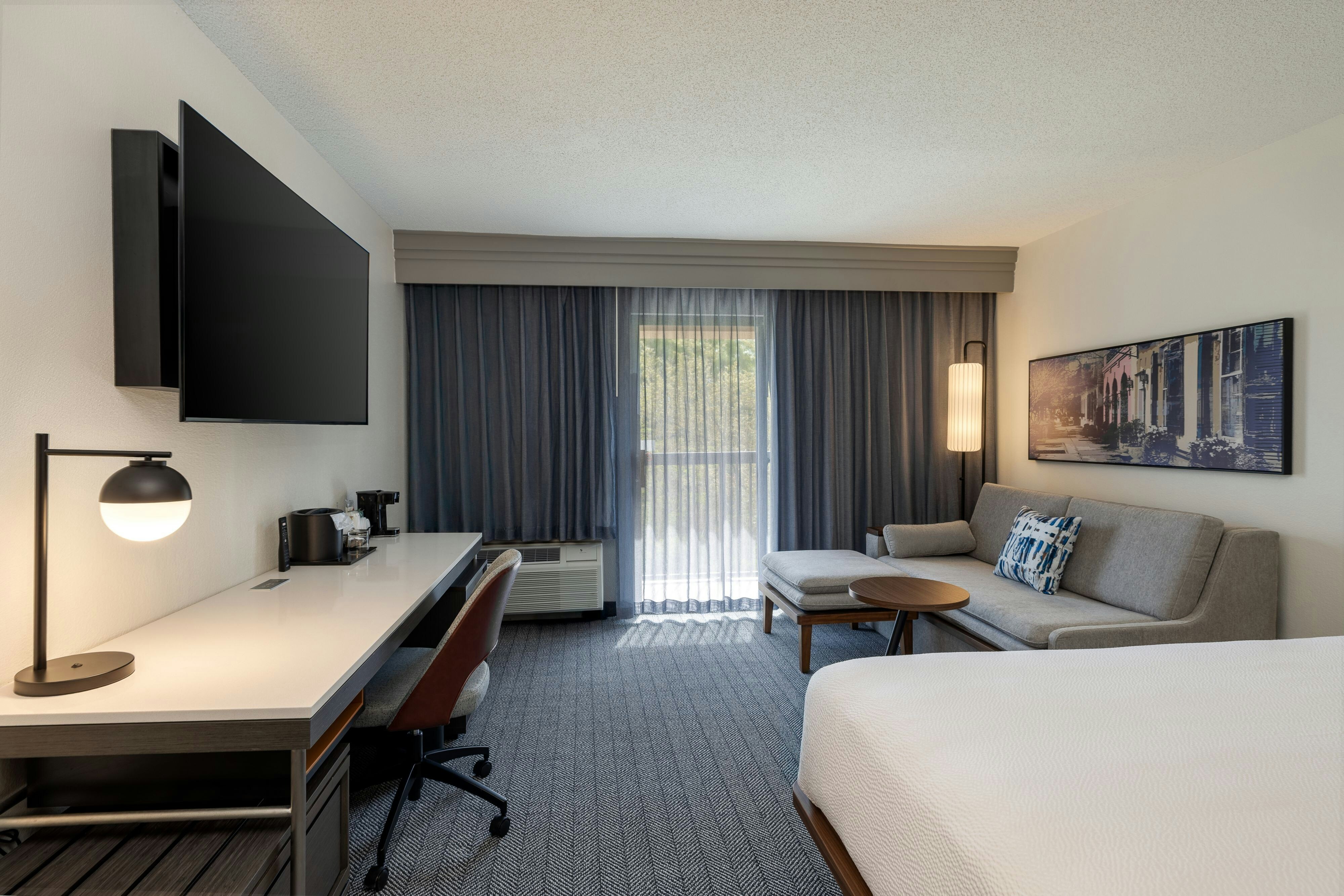 Courtyard by Marriott North Charleston Airport/Coliseum
