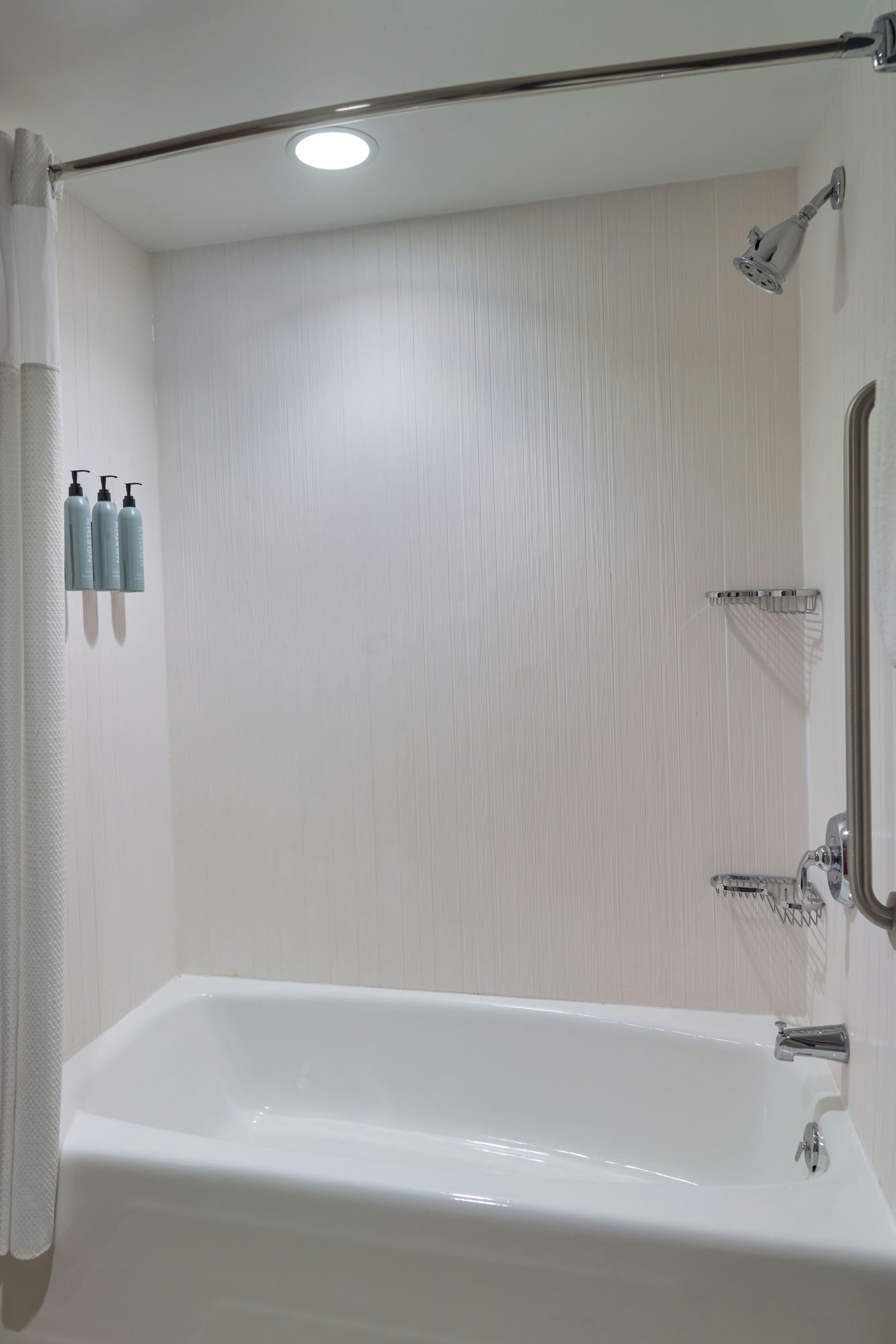 Courtyard by Marriott Frederick