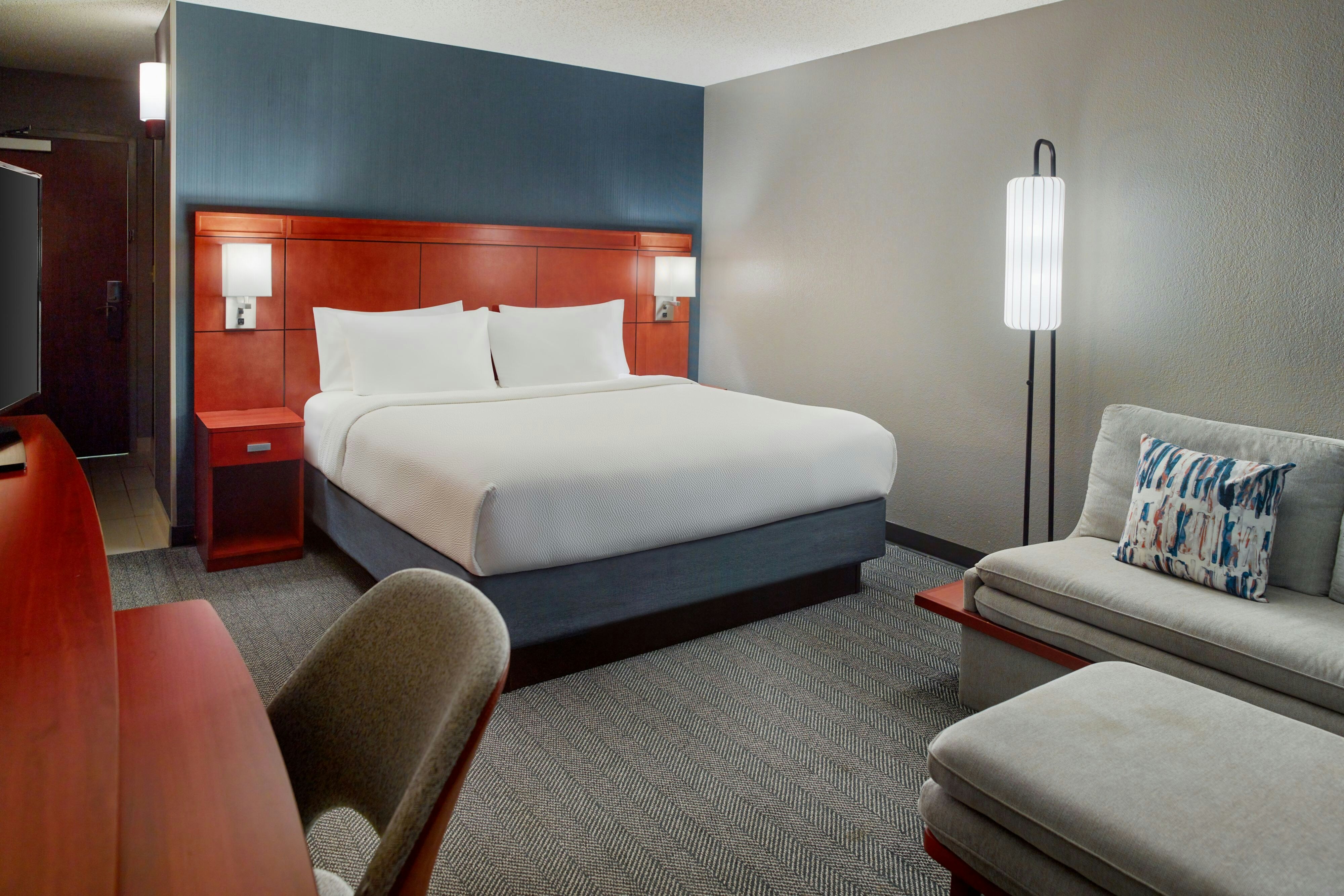 Courtyard by Marriott Frederick