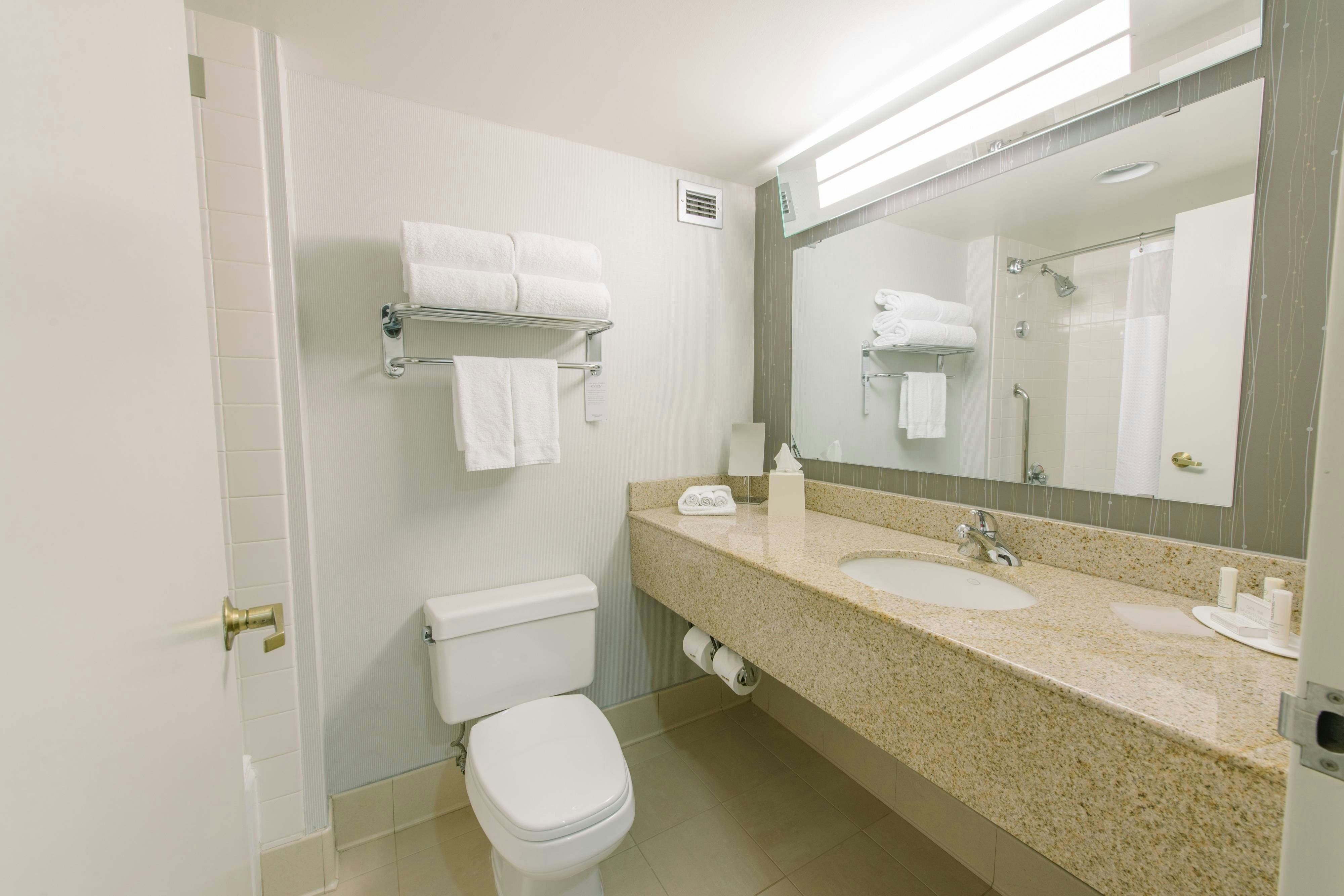 Courtyard by Marriott Nashua