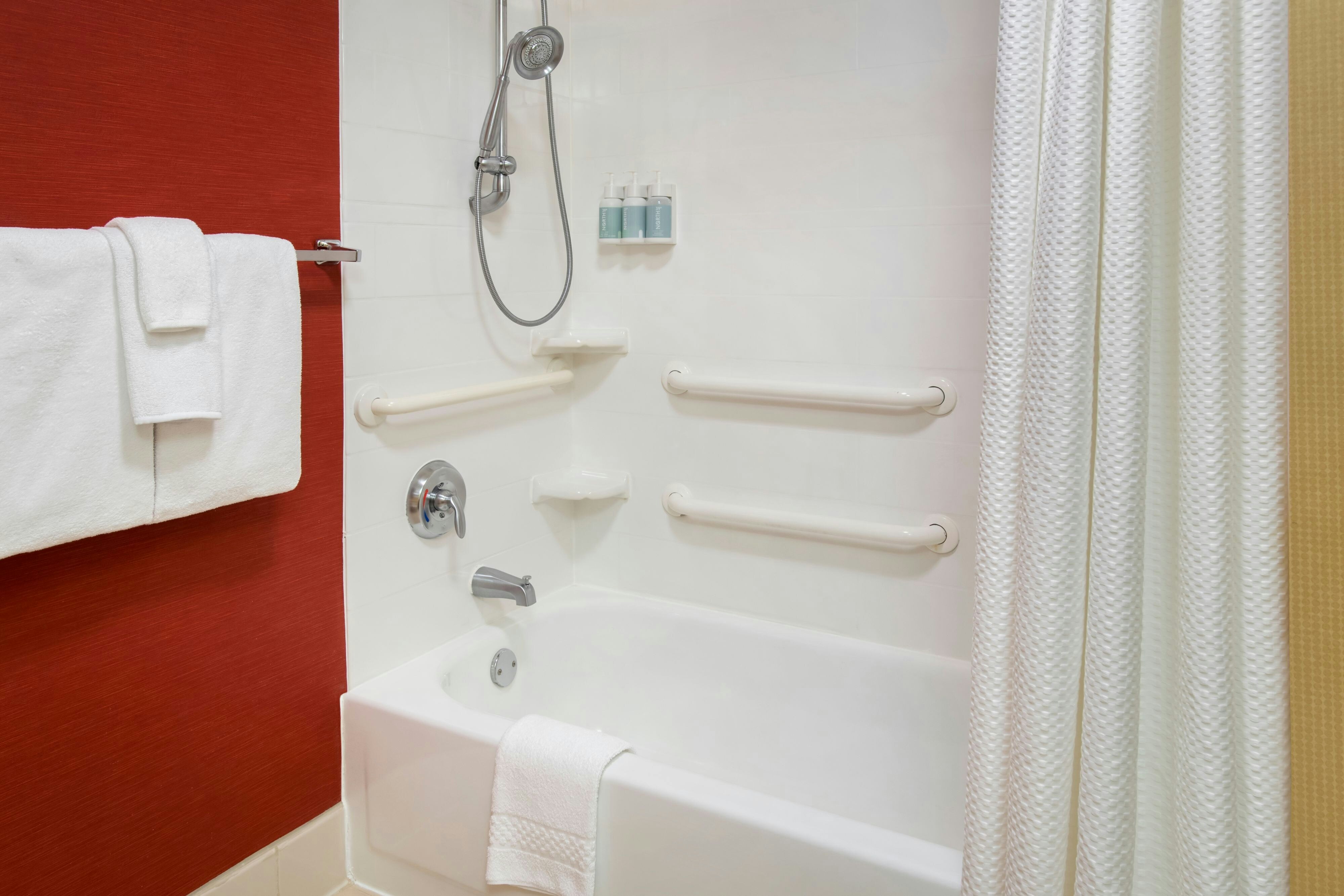 Courtyard by Marriott Mt. Laurel Cherry Hill