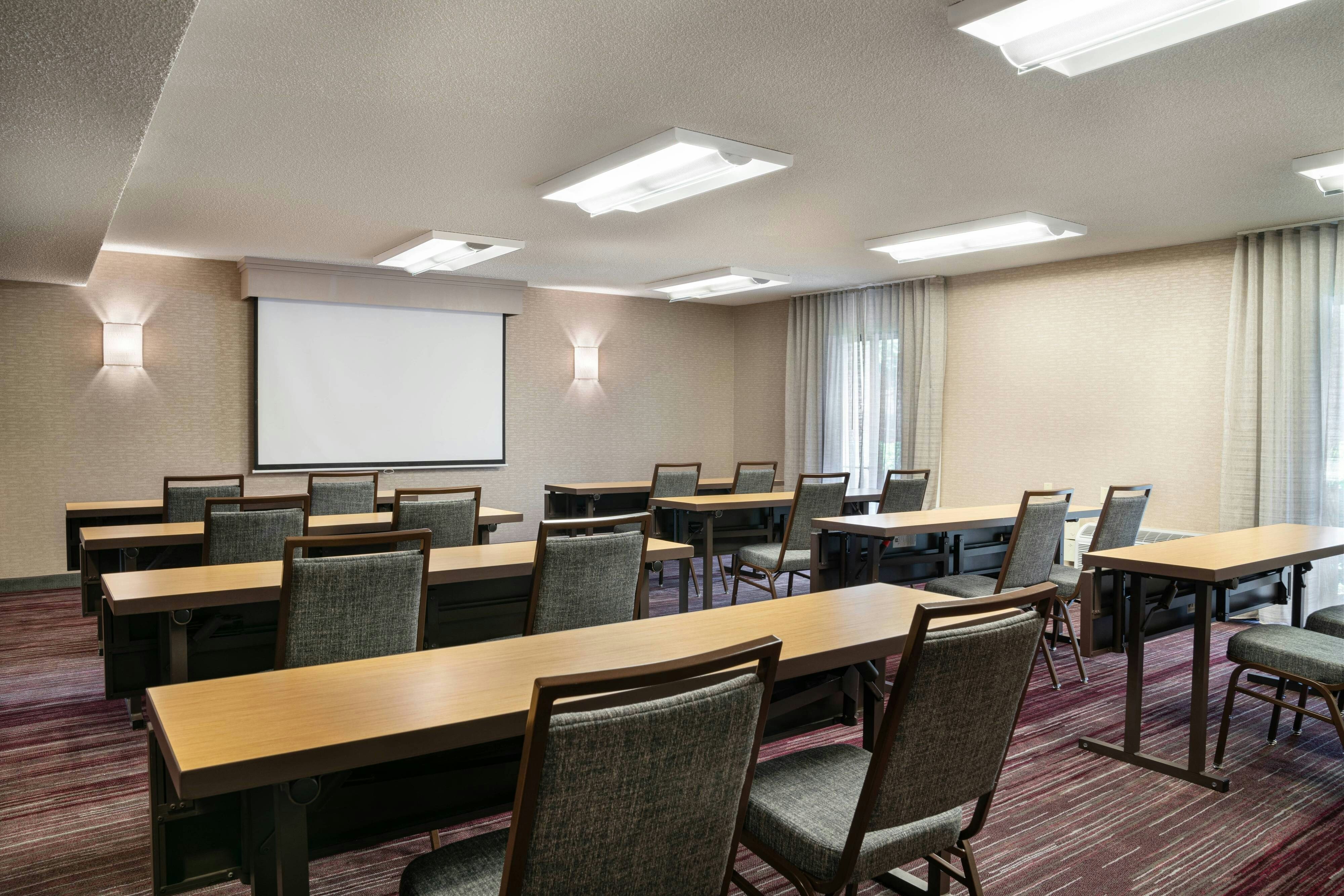 Courtyard by Marriott Pleasanton
