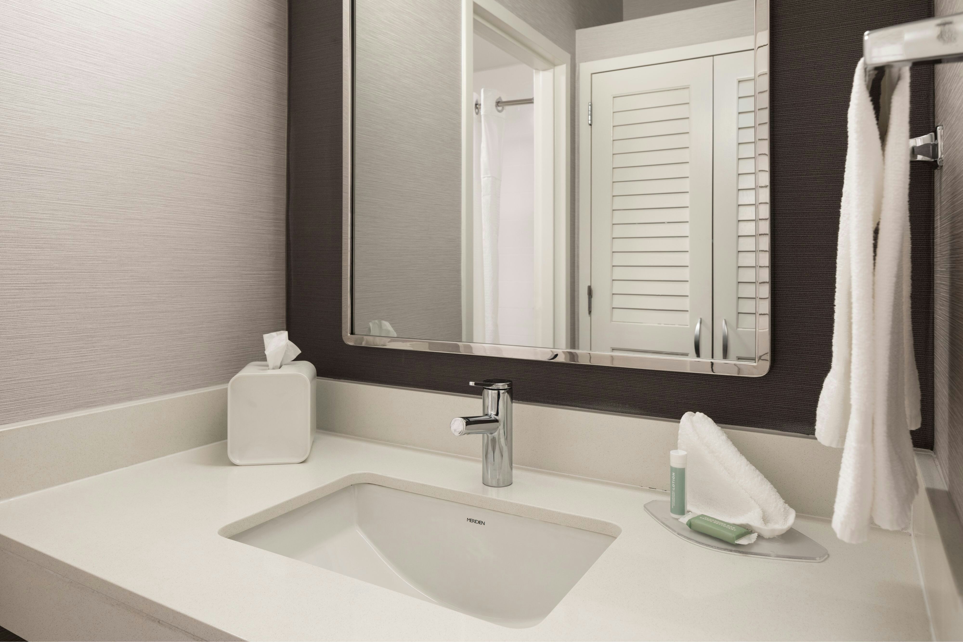 Courtyard by Marriott Chicago Waukegan/Gurnee