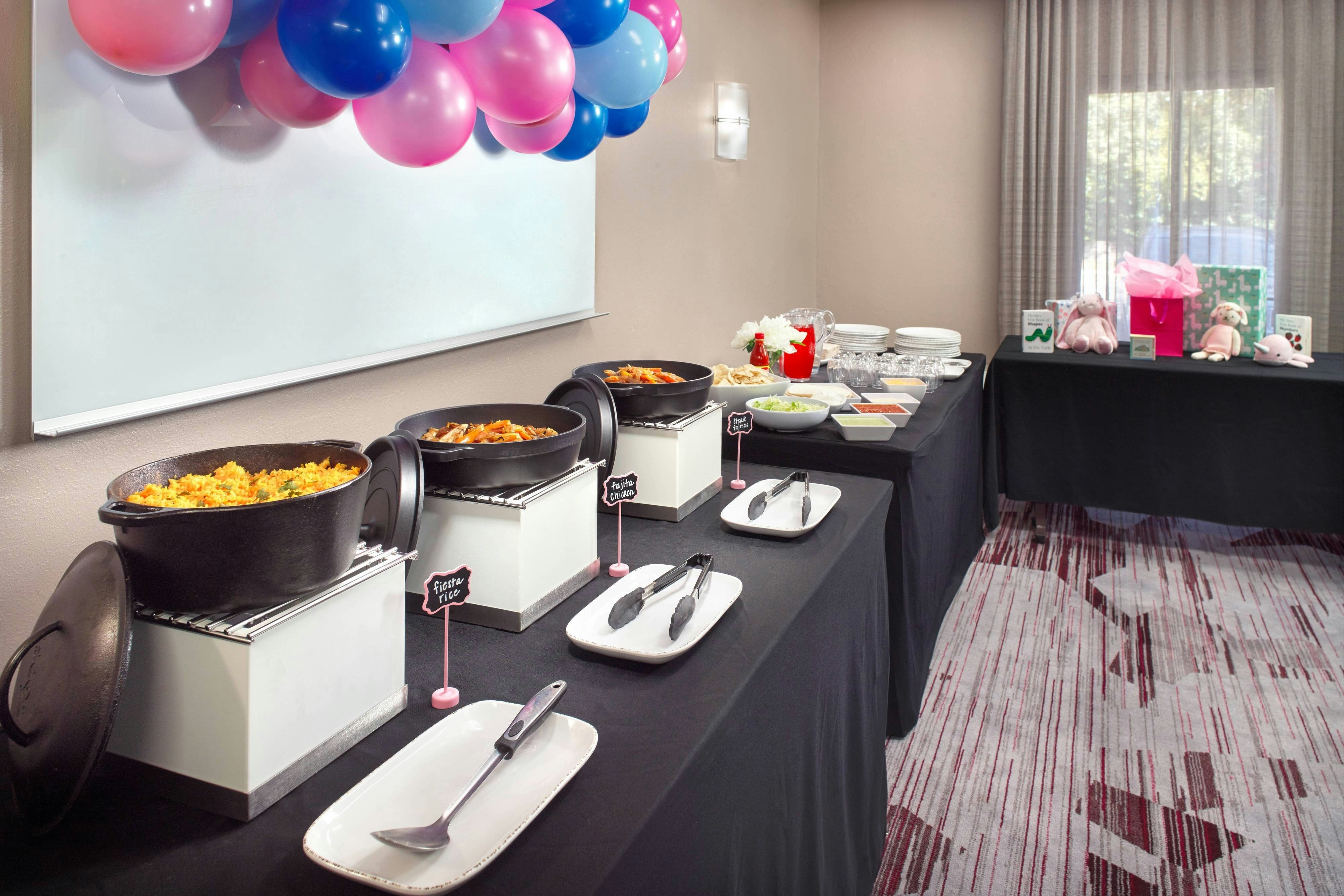 Courtyard by Marriott Charlotte Arrowood