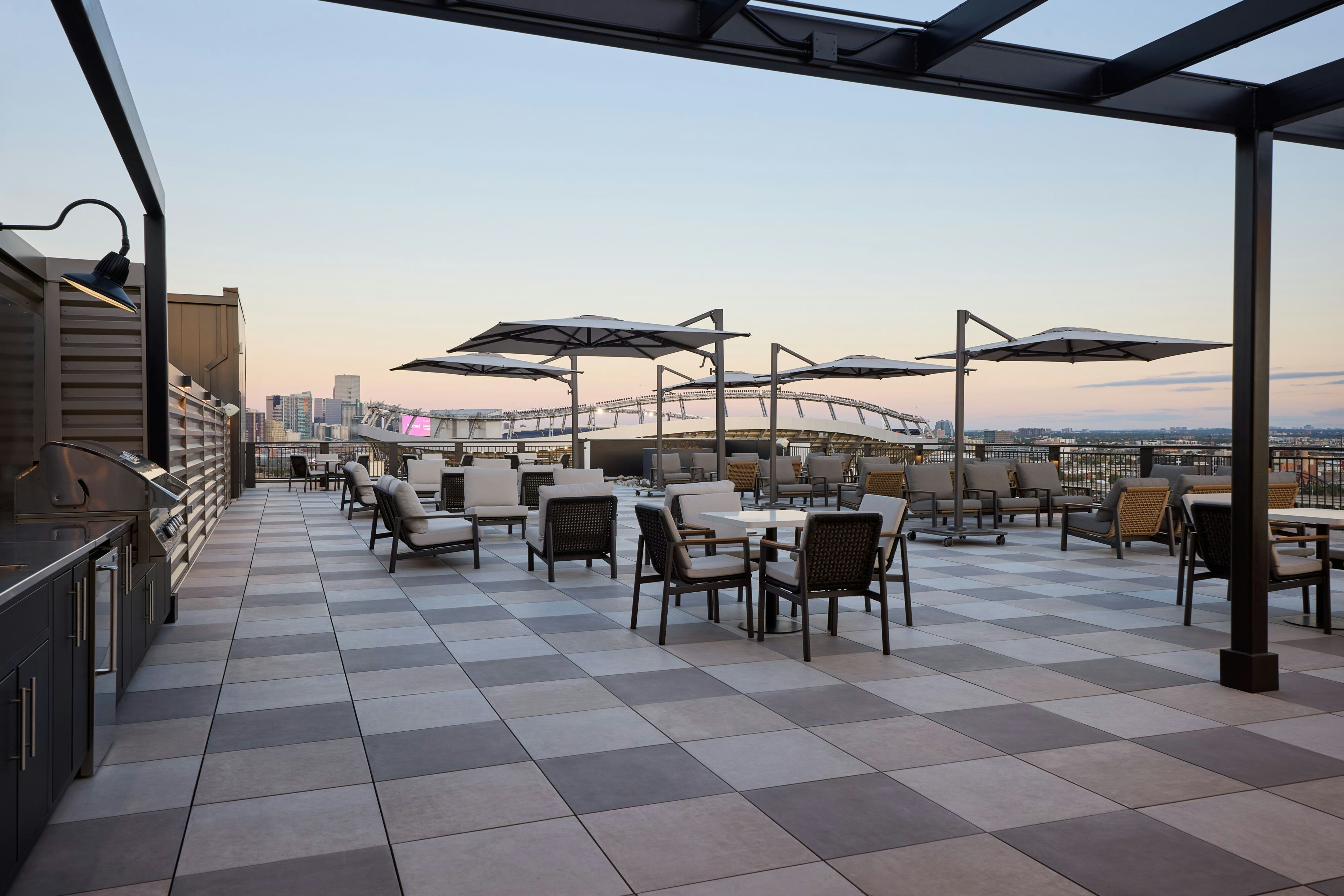 Courtyard by Marriott Denver Downtown West