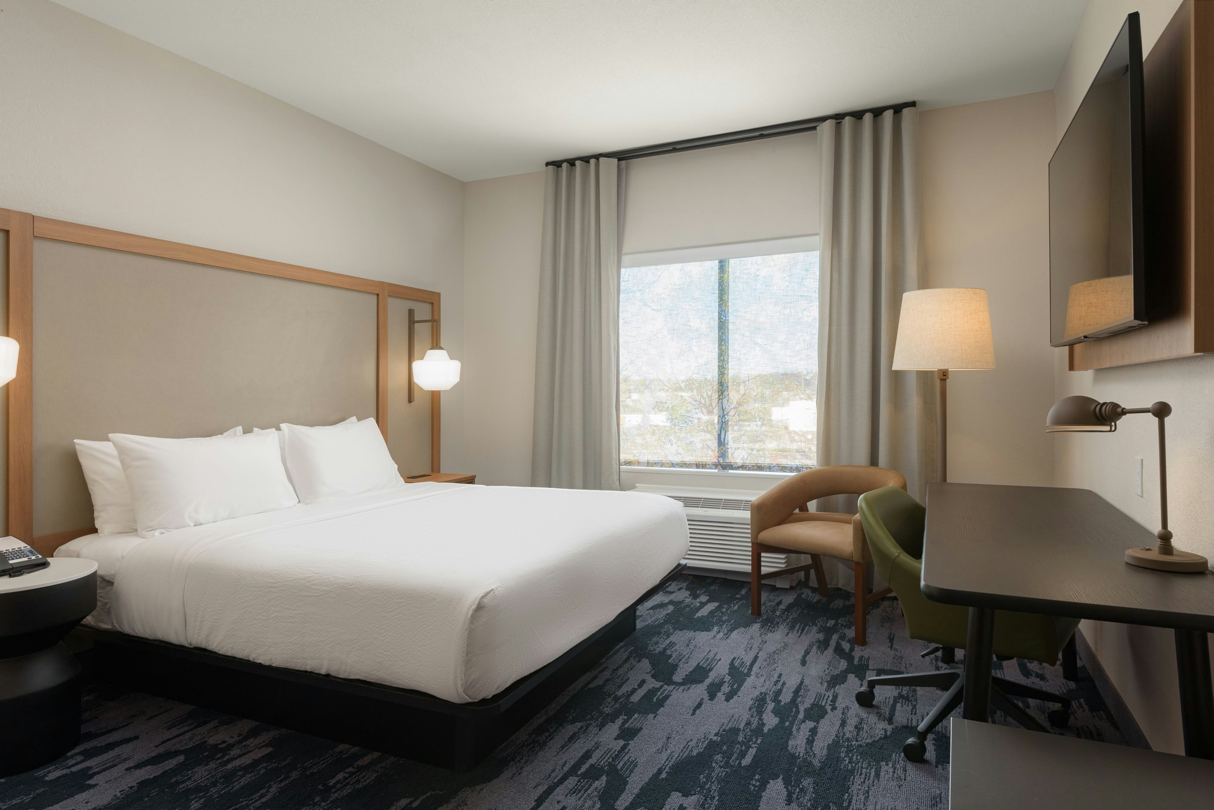 Fairfield by Marriott Inn & Suites Cincinnati Oakley