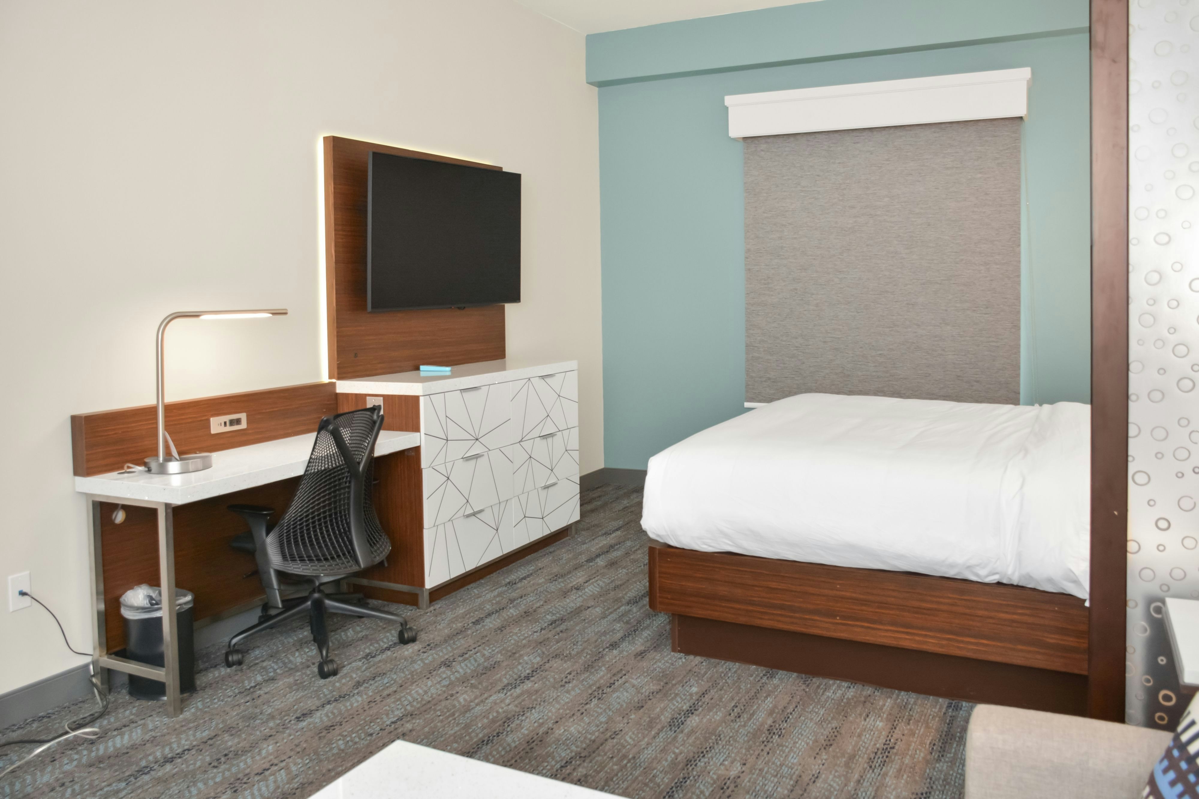Four Points by Sheraton Fayetteville Fort Bragg
