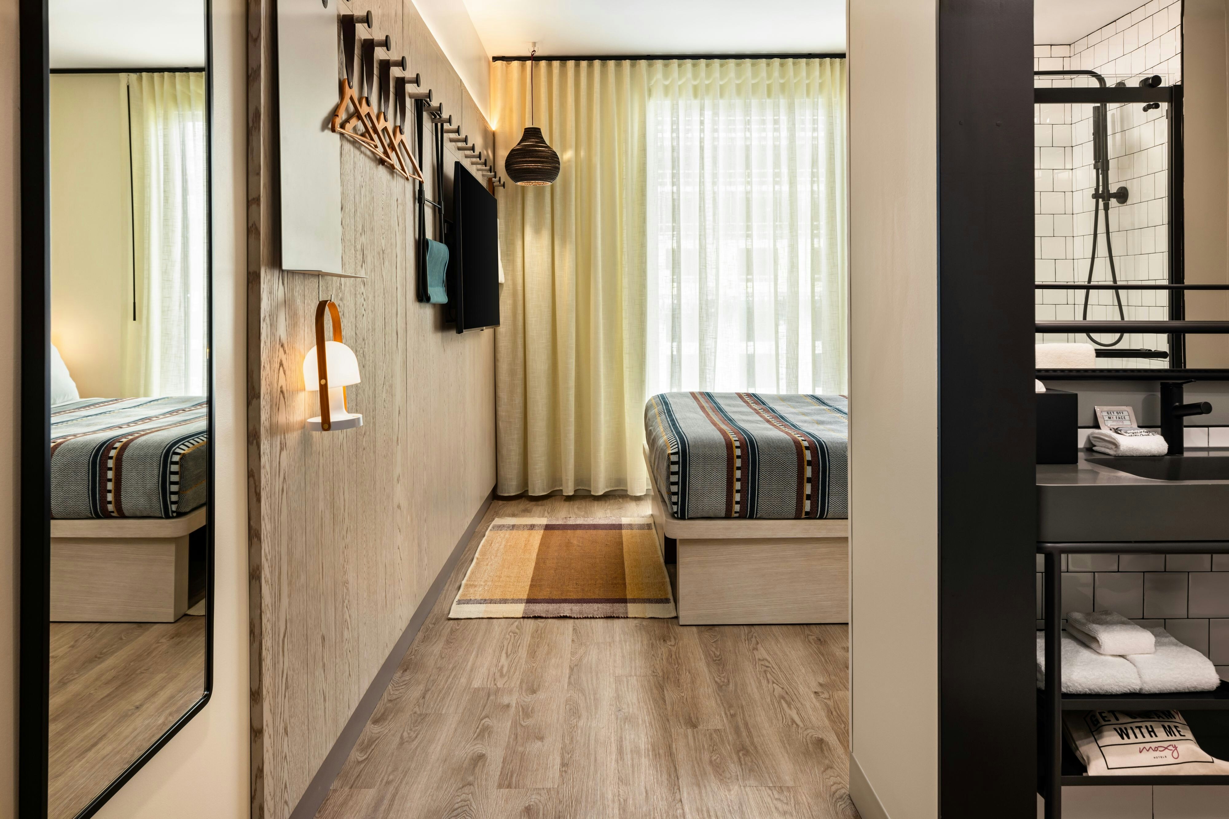 Moxy Madison Downtown