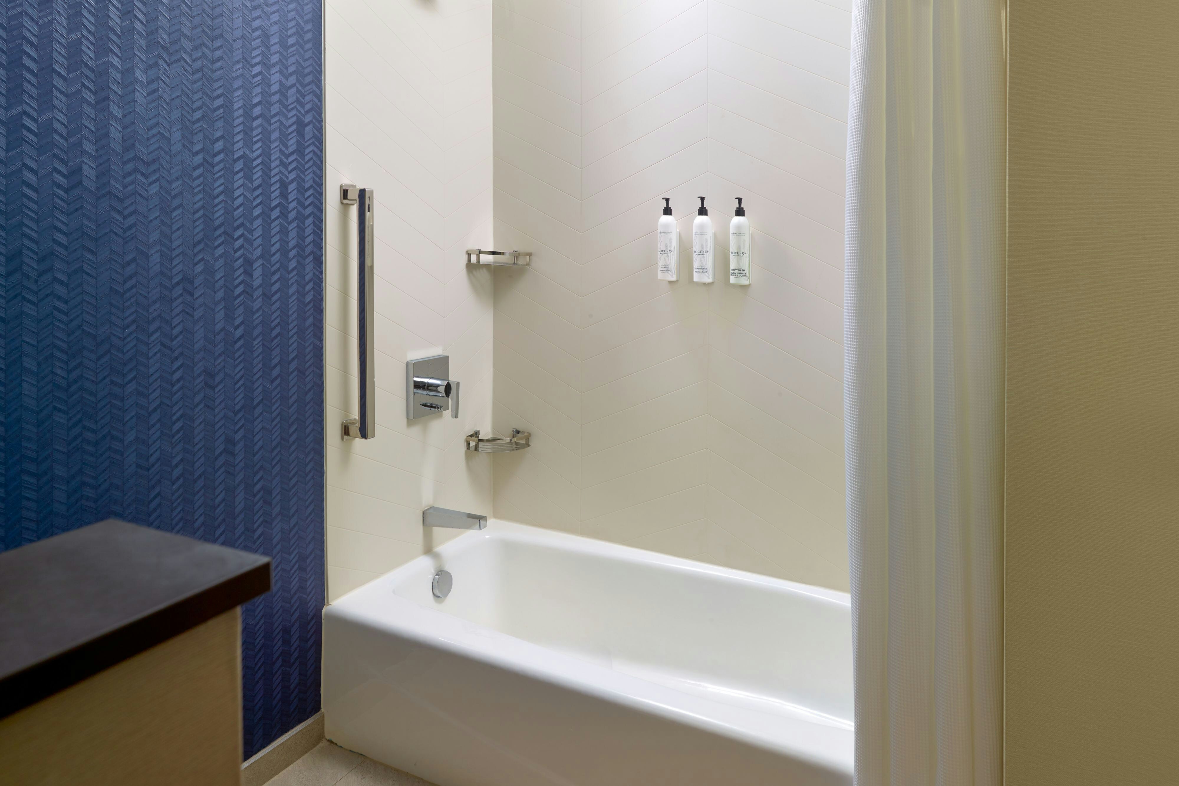 Fairfield by Marriott Inn & Suites Alpharetta Avalon Area