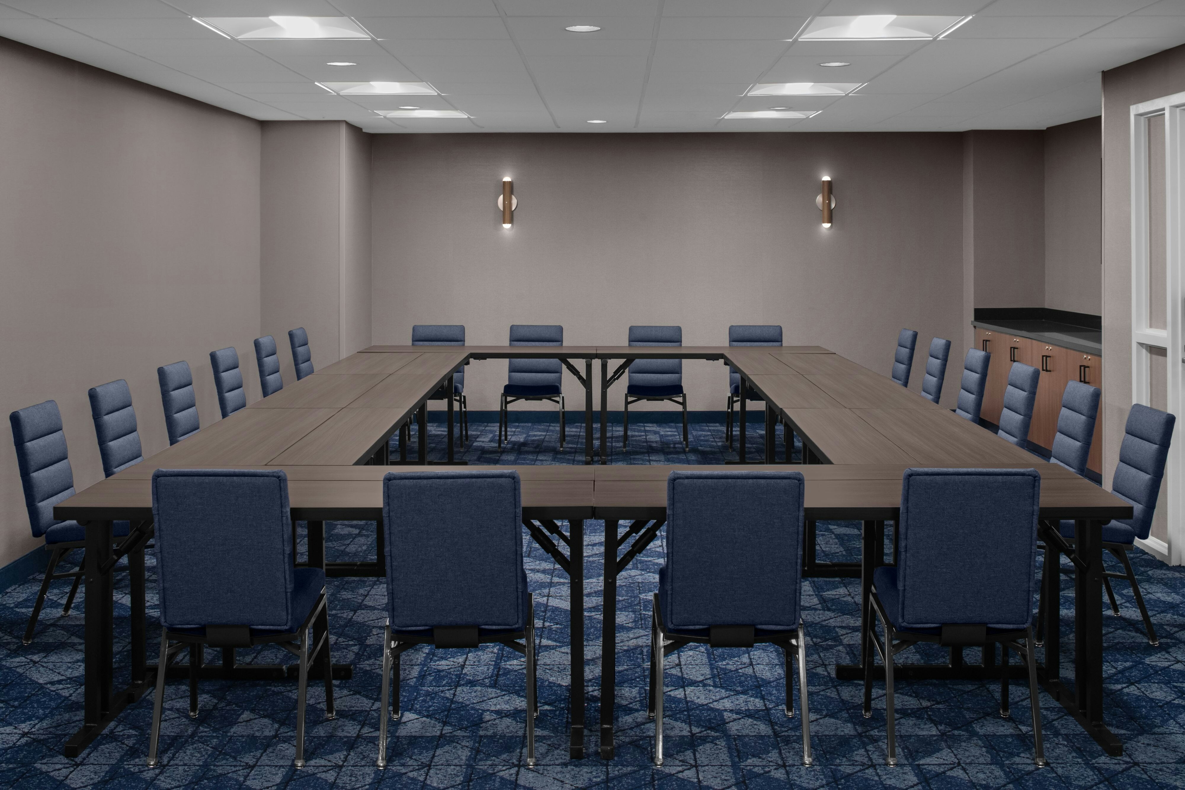 Courtyard by Marriott Pittsburgh University Center