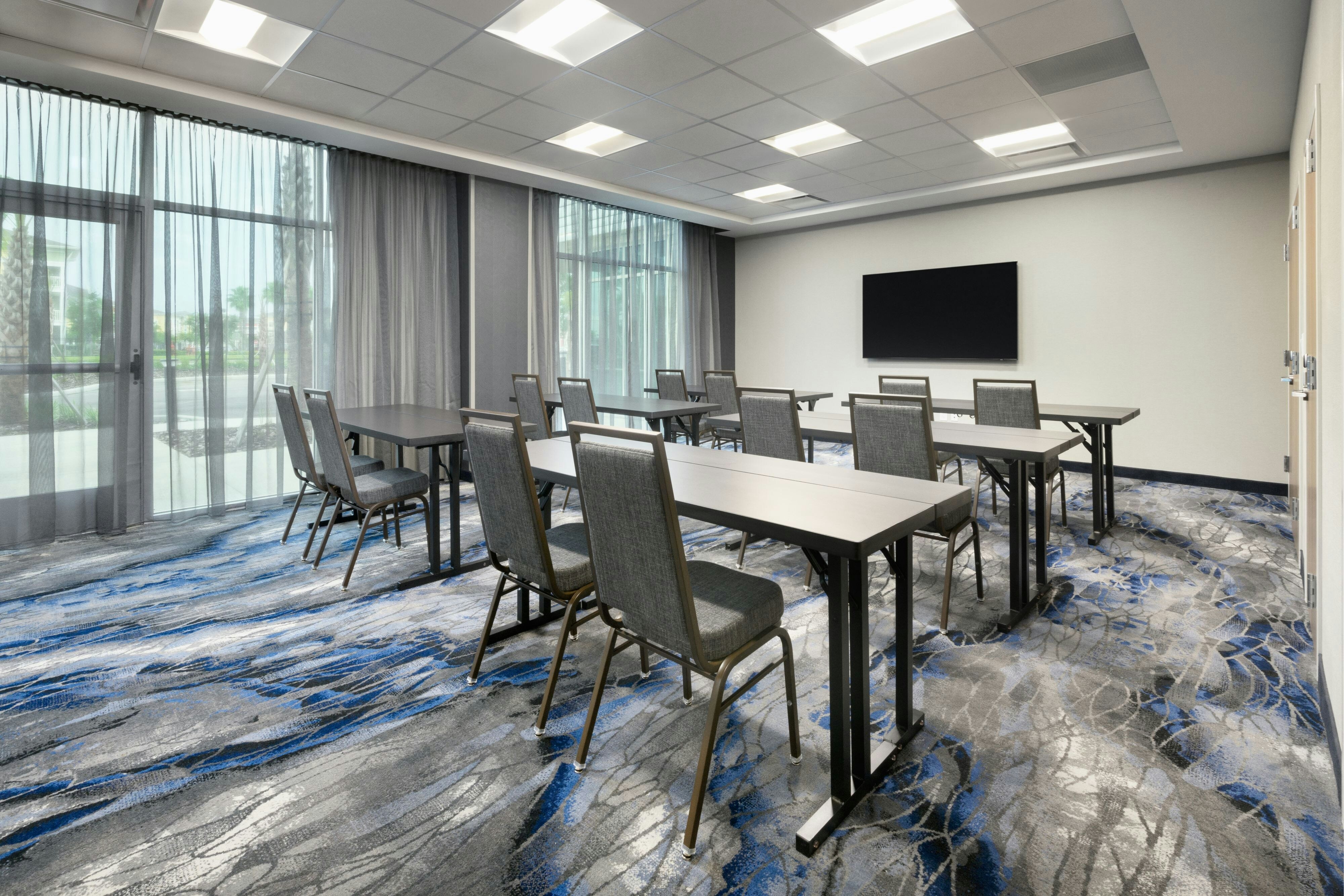 Fairfield by Marriott Inn & Suites Orlando at Millenia