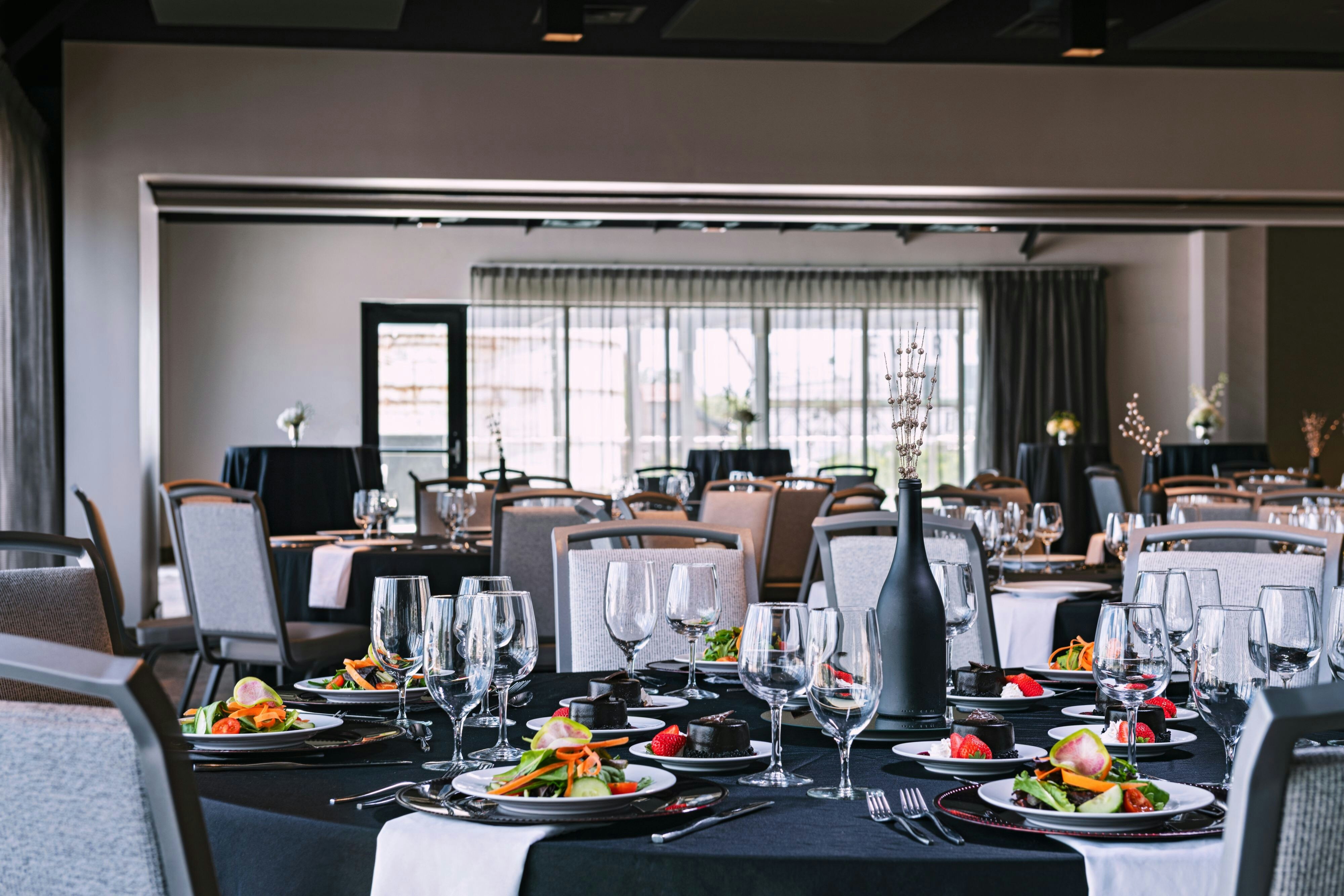 AC Hotel Waco Downtown
