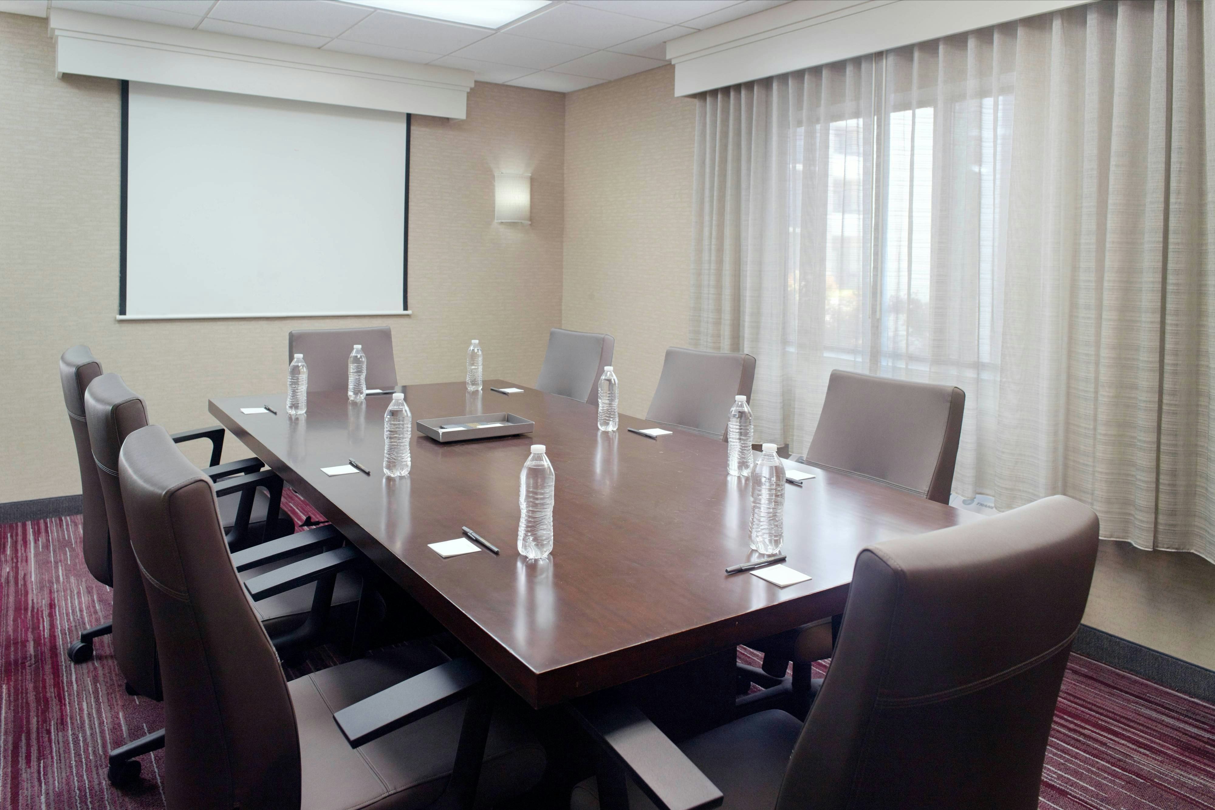 Courtyard by Marriott Greenville Haywood Mall