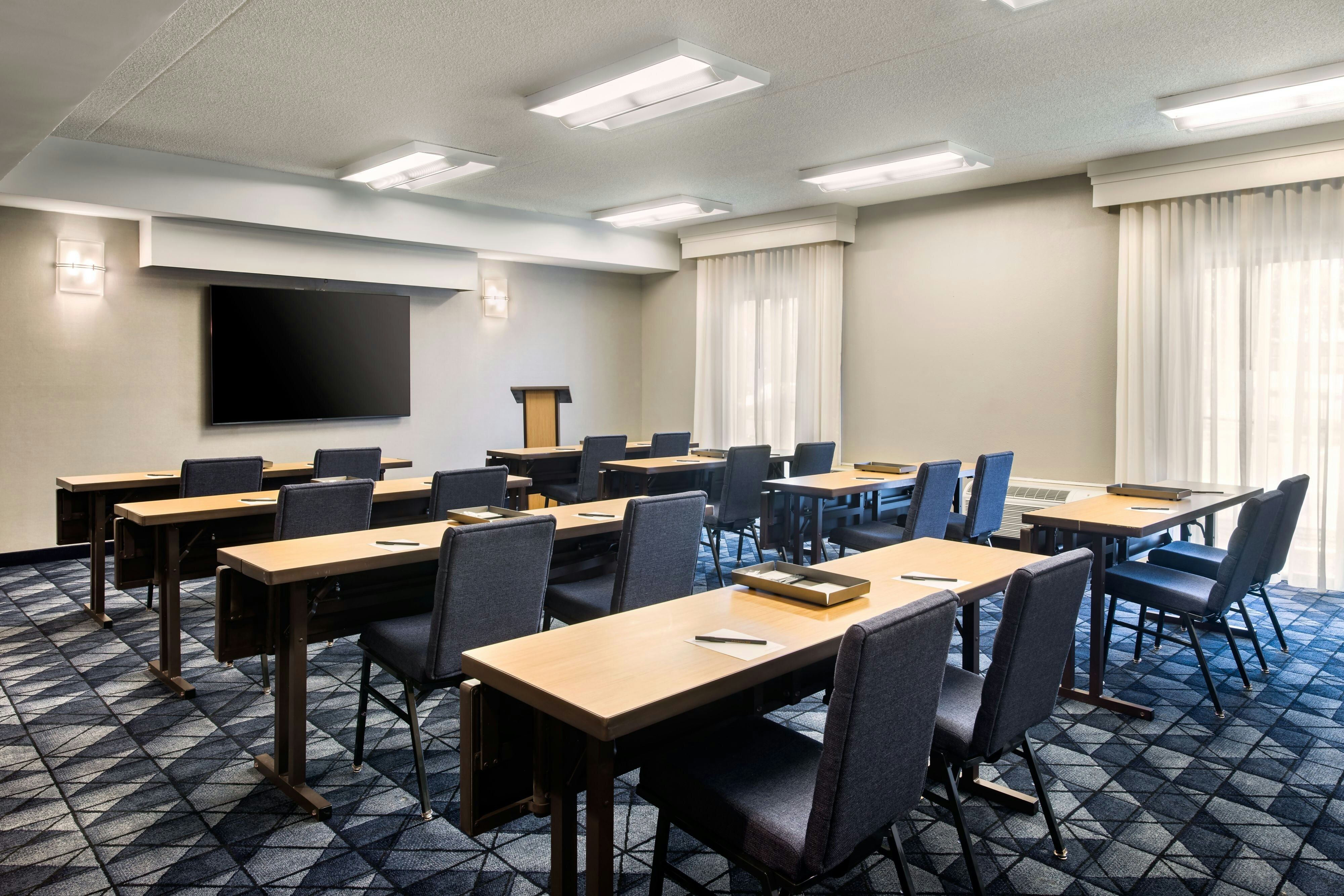 Courtyard by Marriott Phoenix North