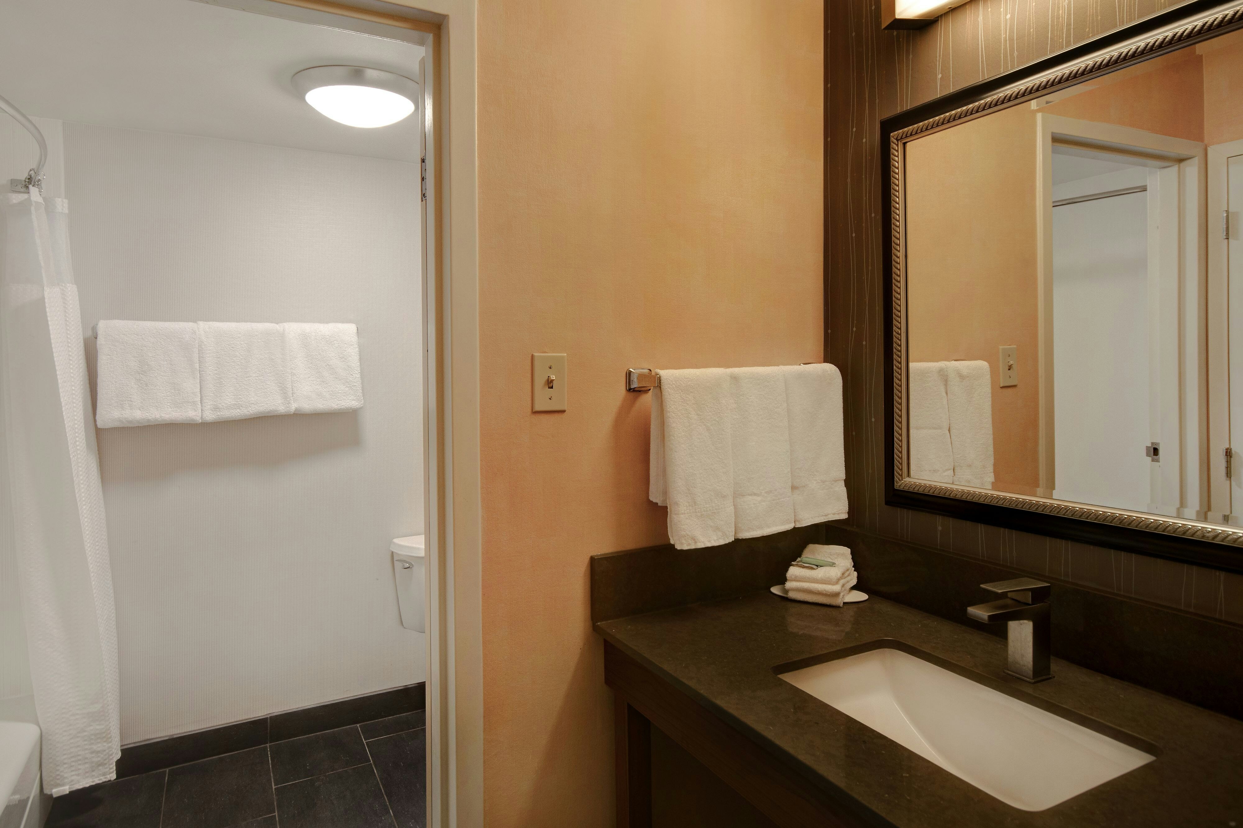 Courtyard by Marriott Columbus Dublin