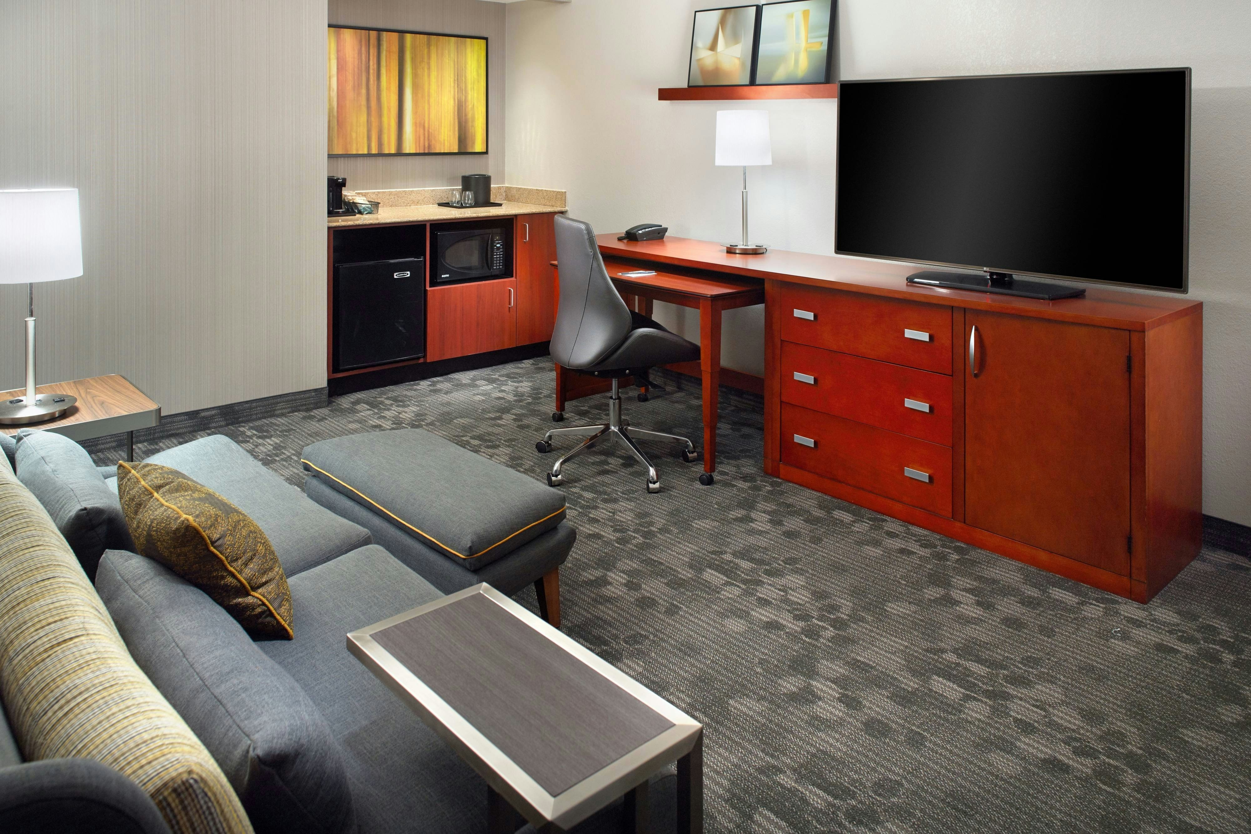 Courtyard by Marriott Raleigh Cary