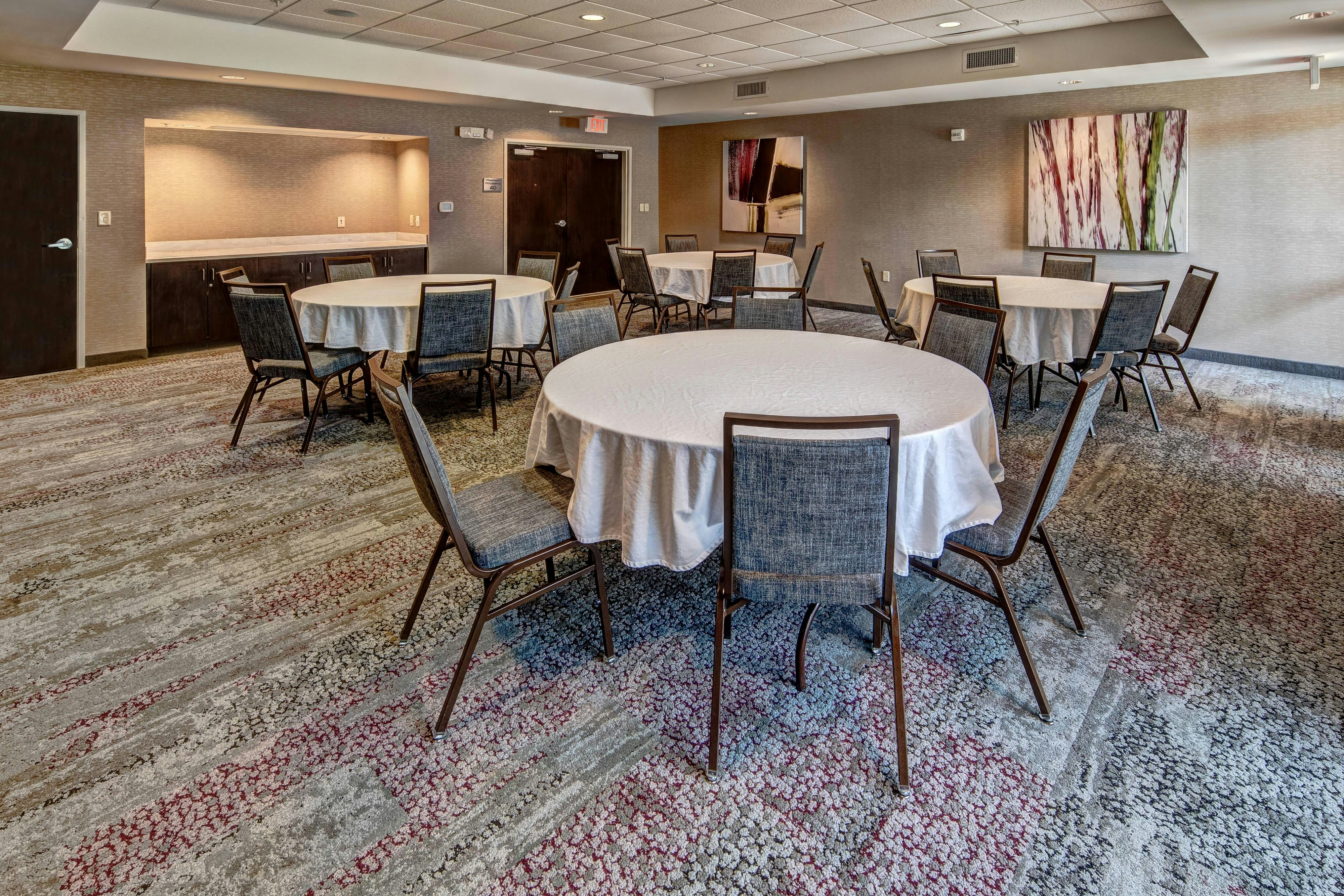 Courtyard by Marriott Troy