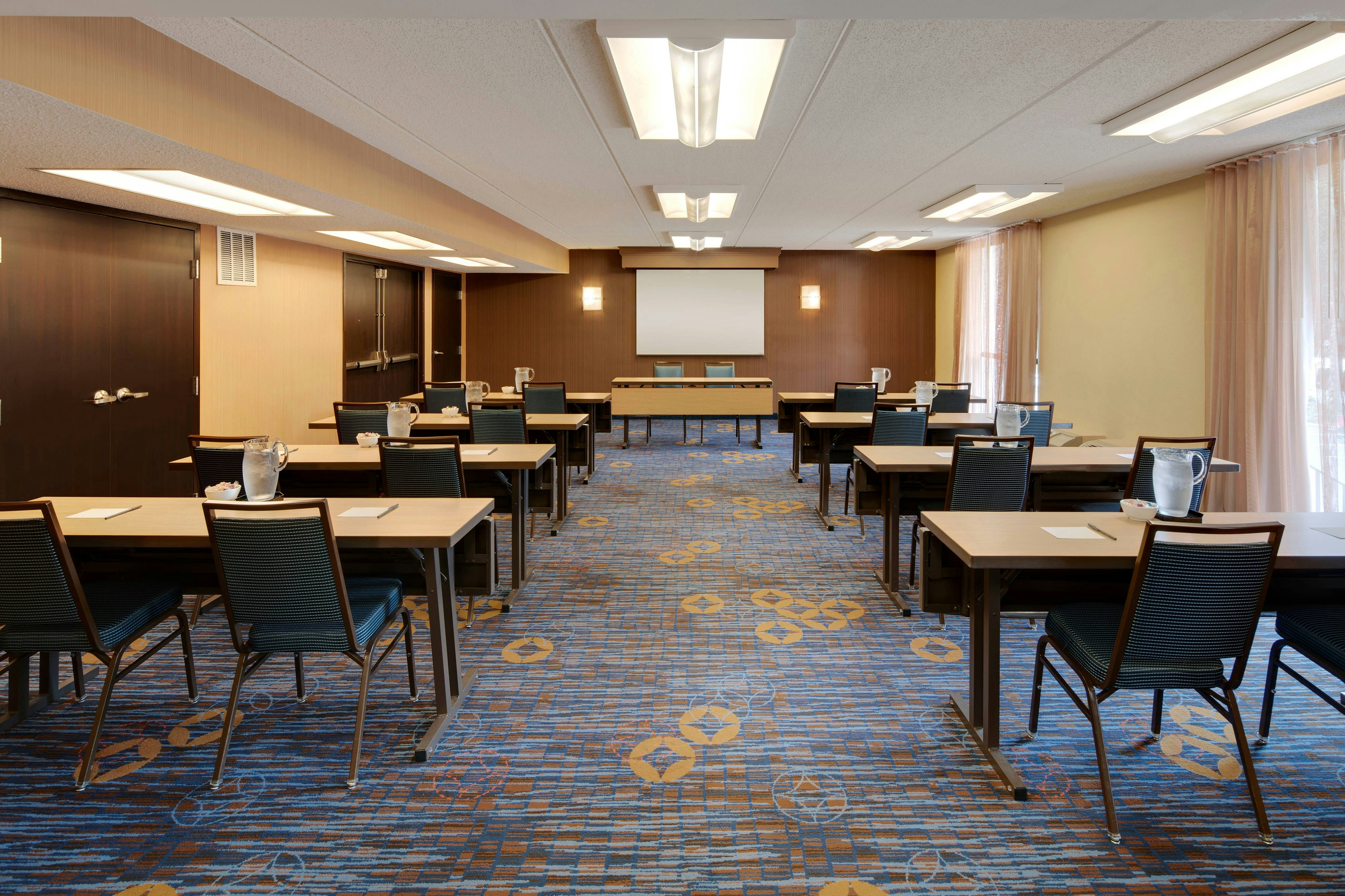 Courtyard by Marriott Atlanta Windy Hill/Ballpark