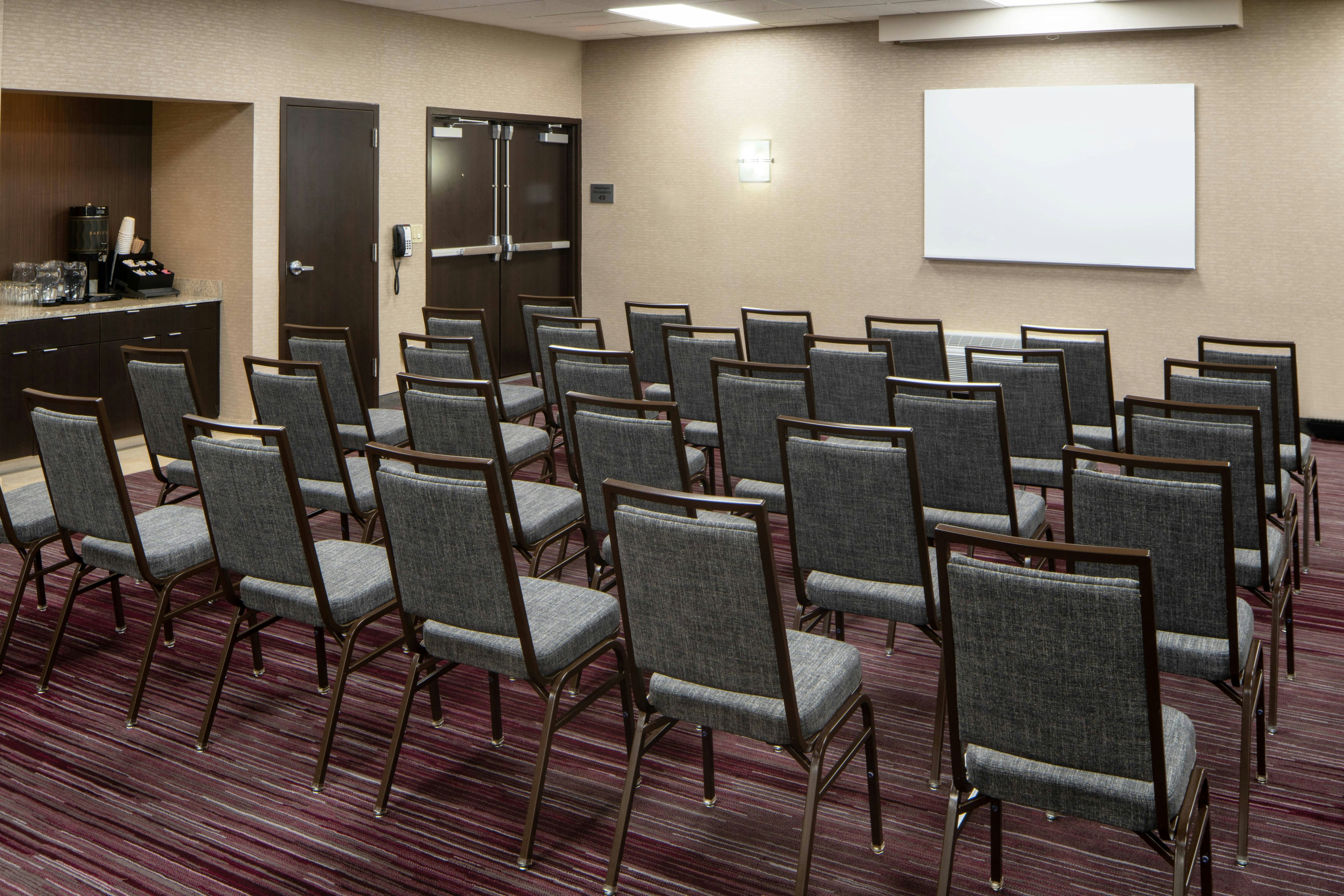 Courtyard by Marriott Nashville Airport