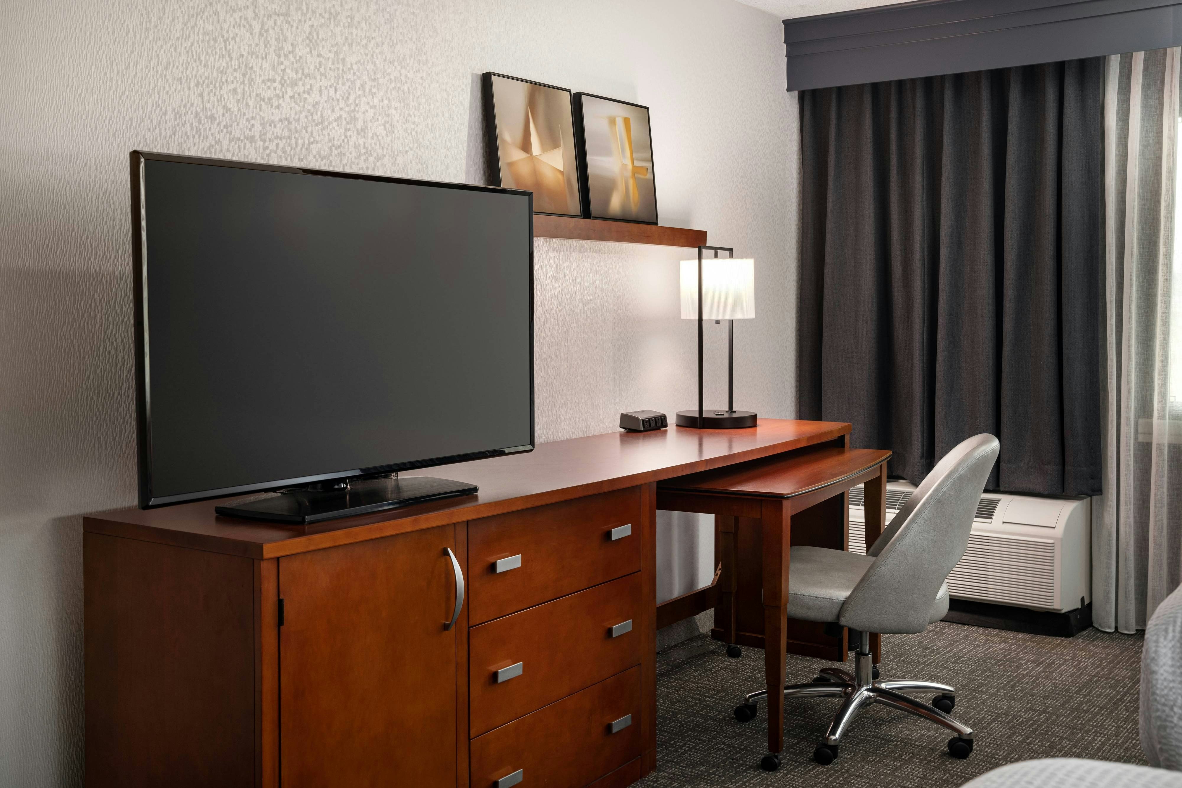 Courtyard by Marriott Fremont Silicon Valley
