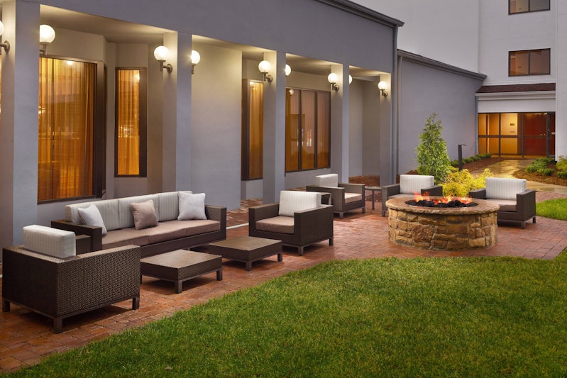 Courtyard by Marriott Charlotte SouthPark