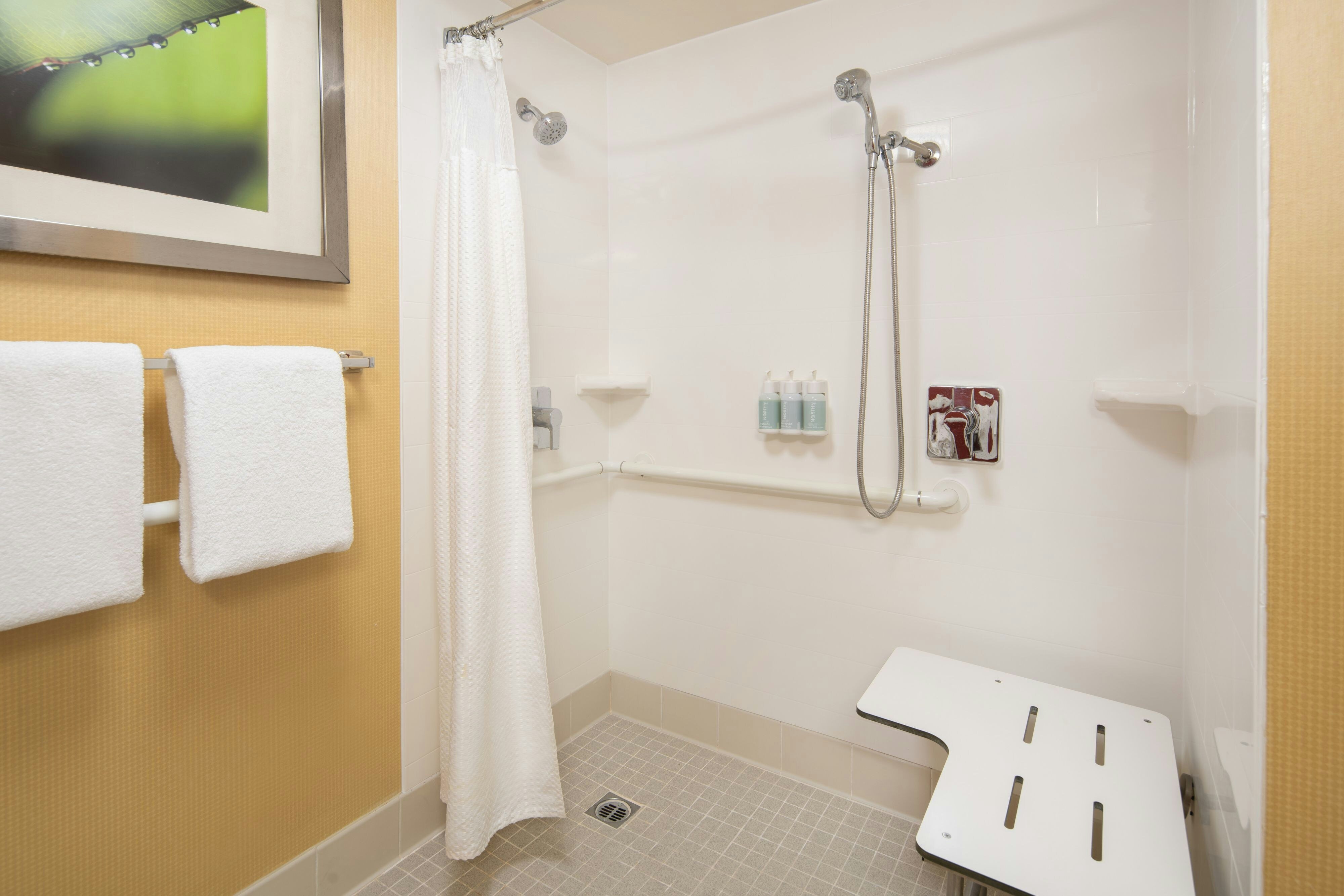 Courtyard by Marriott Irvine John Wayne Airport/Orange County