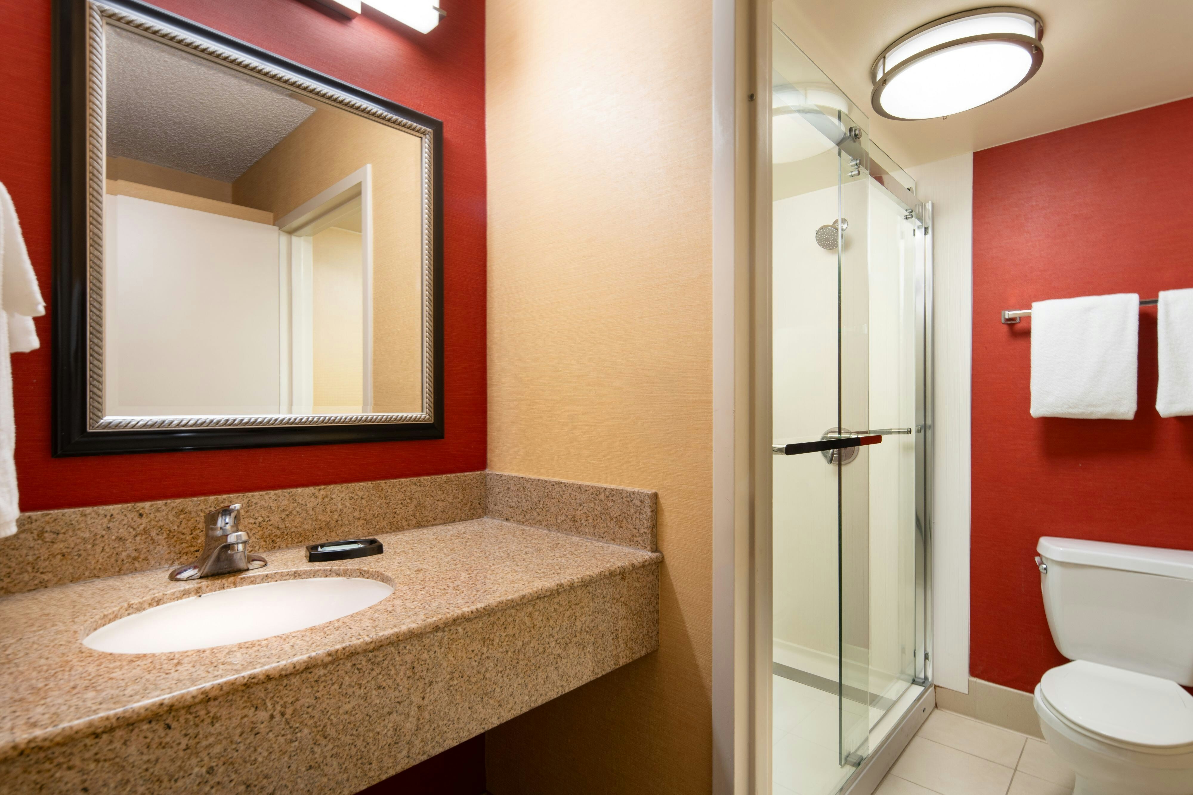 Courtyard by Marriott Irvine John Wayne Airport/Orange County