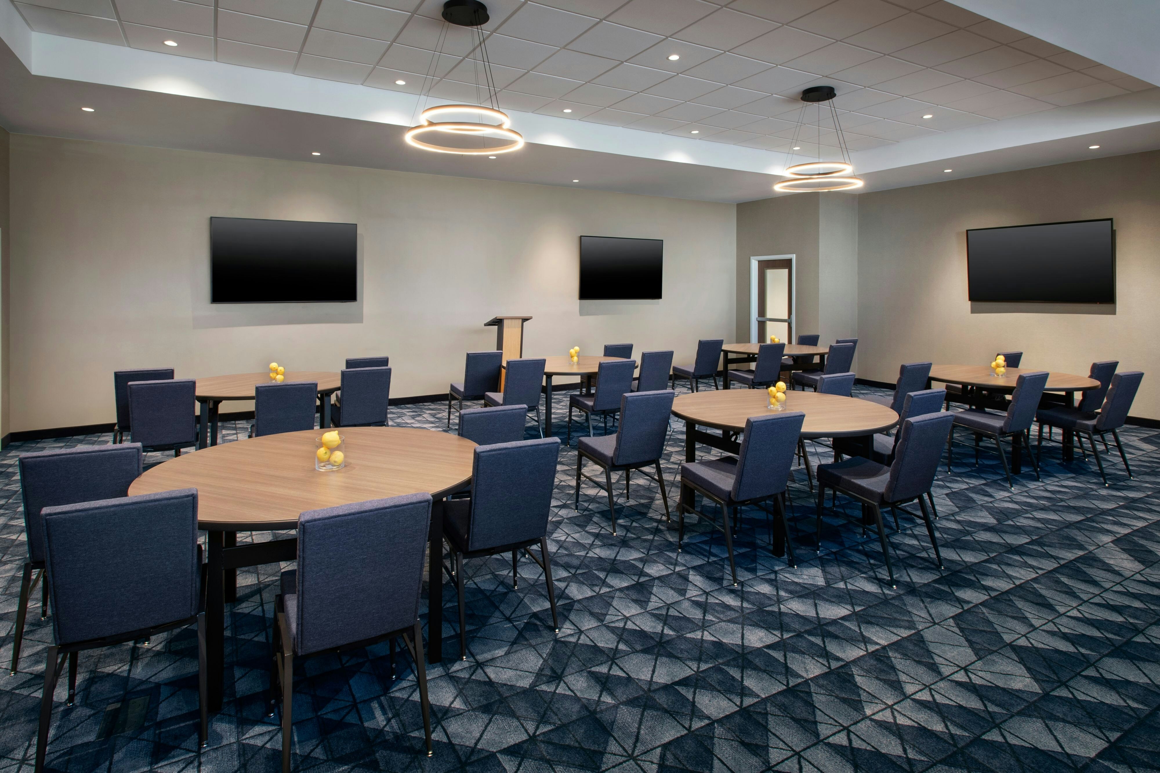 Courtyard by Marriott New Haven Wallingford