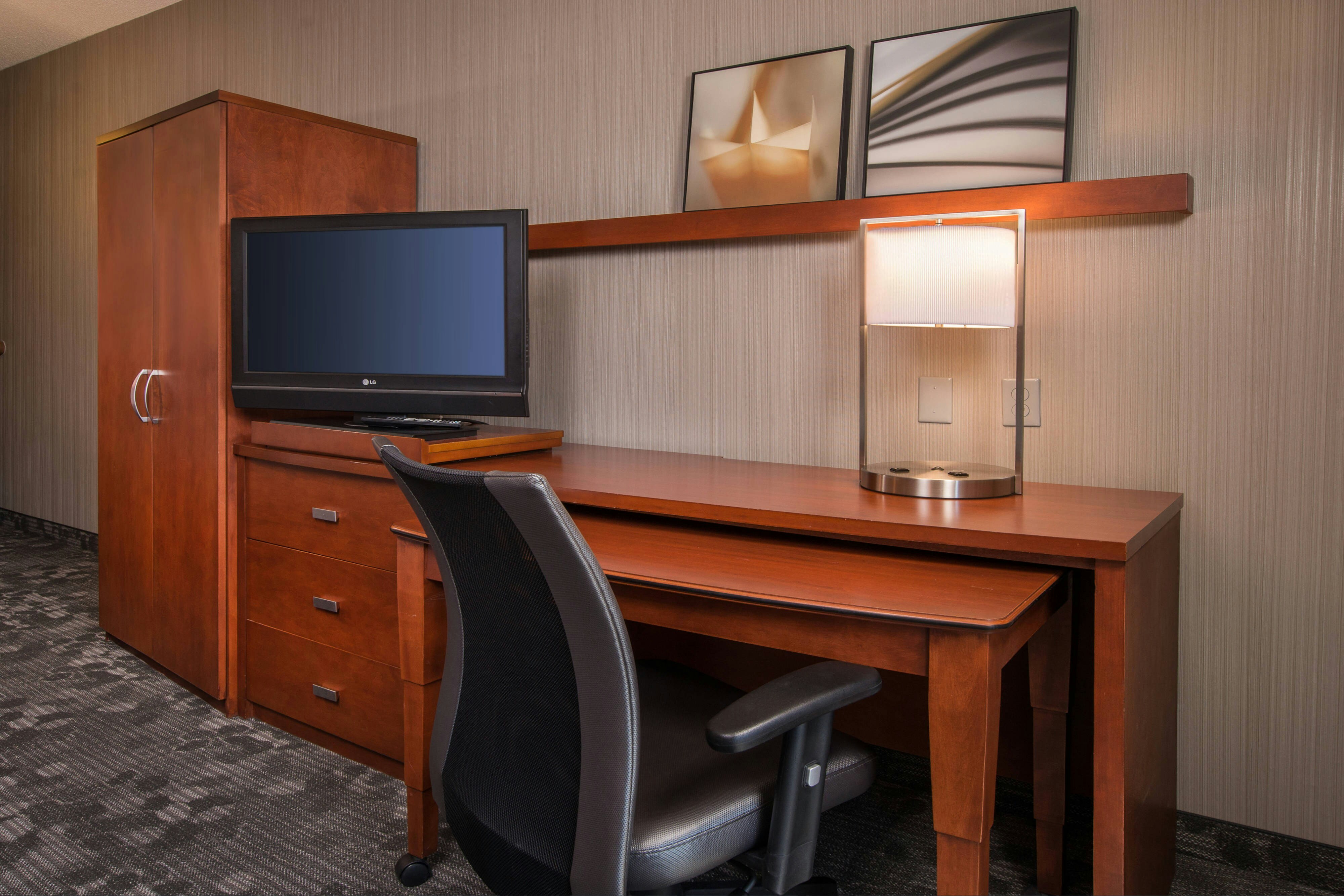 Courtyard by Marriott Dulles Airport Chantilly