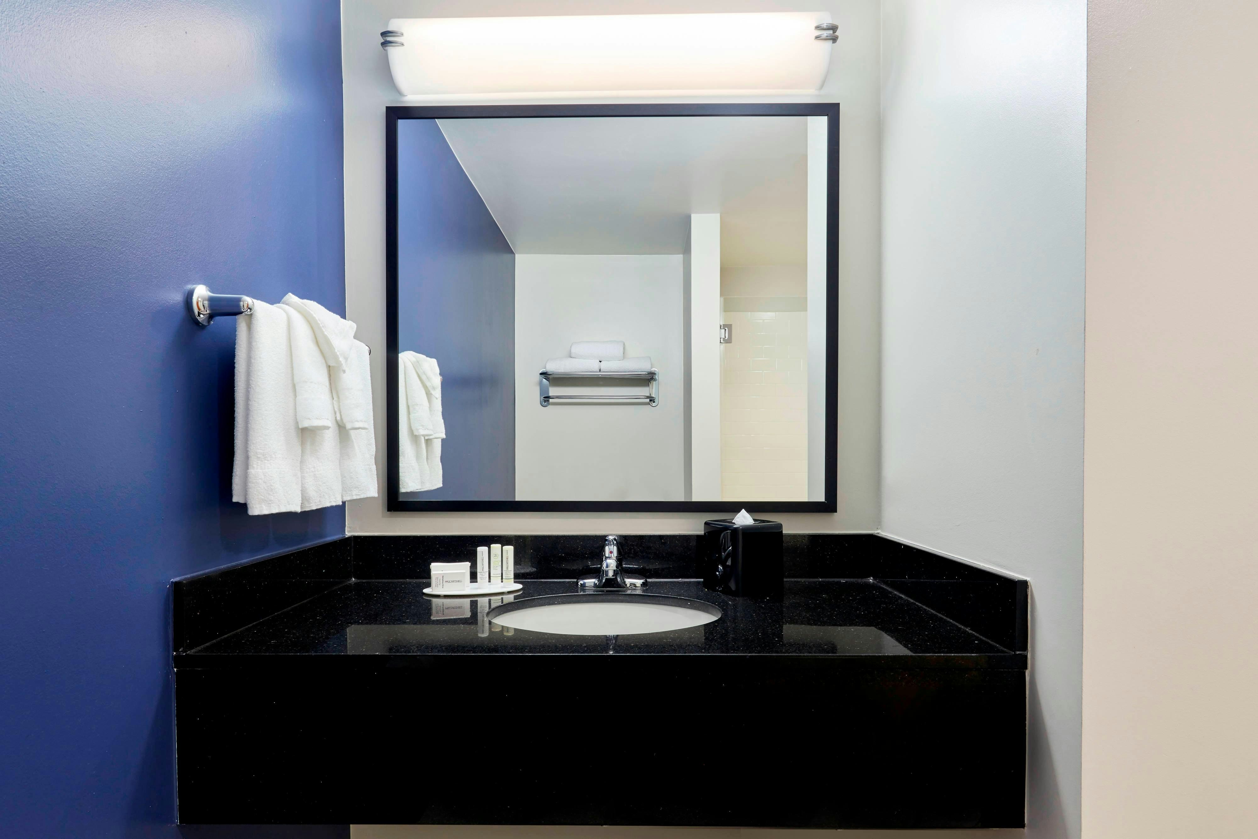 Fairfield by Marriott Inn & Suites Indianapolis Downtown