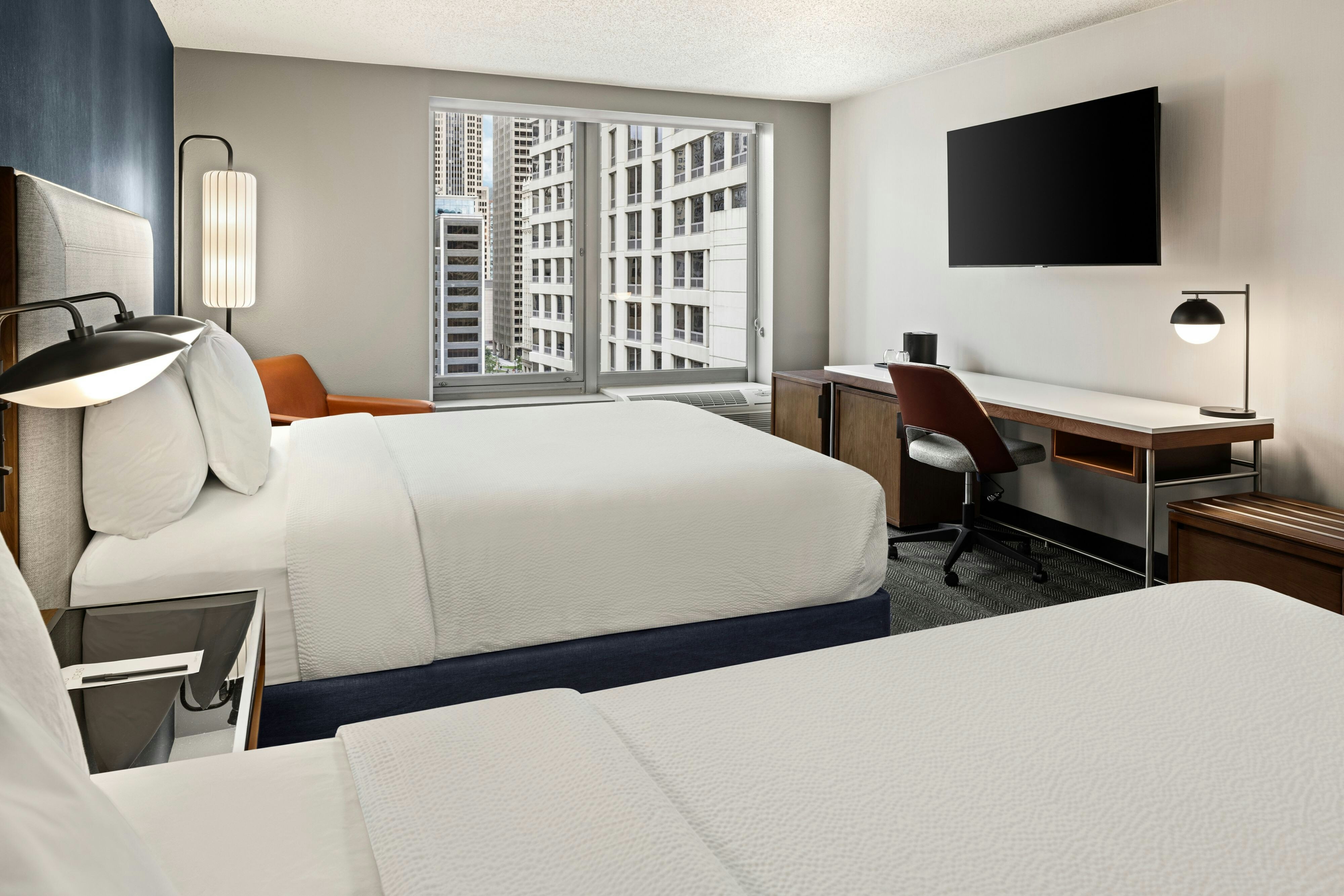 Courtyard by Marriott Chicago Downtown/River North