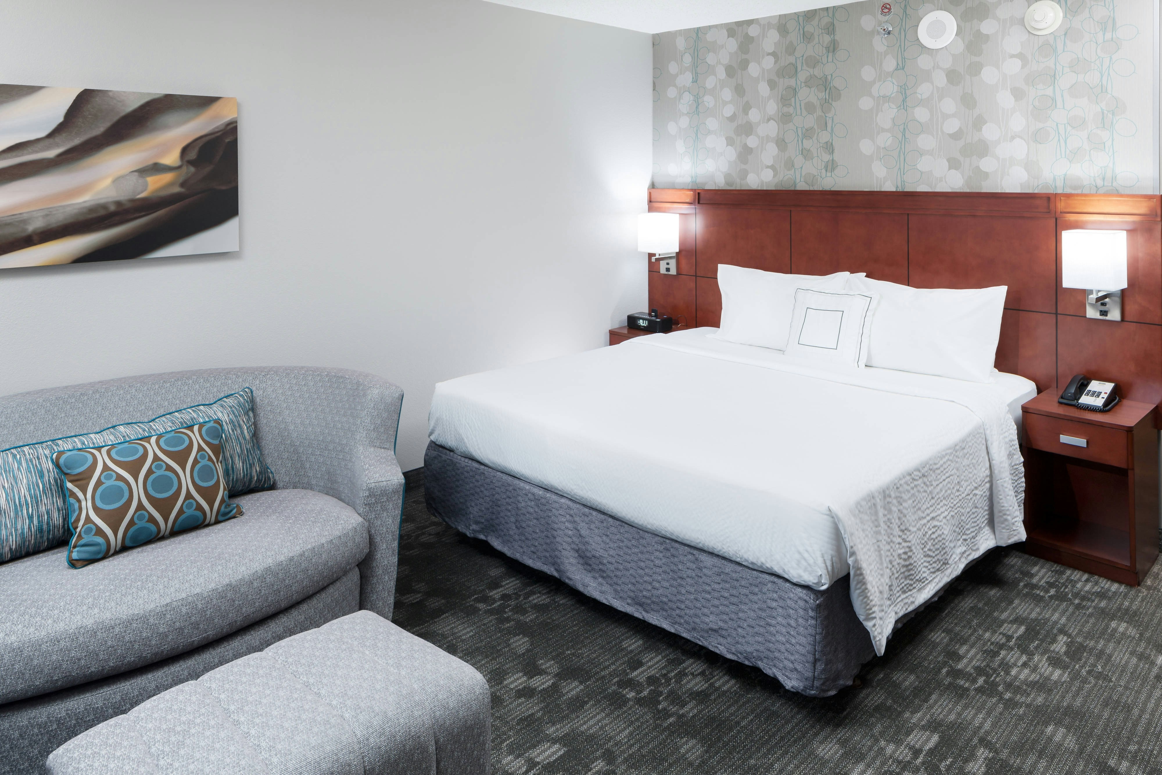 Courtyard by Marriott Alexandria Old Town/Southwest