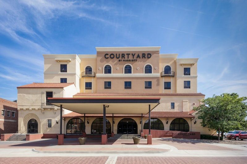 Courtyard by Marriott Wichita at Old Town