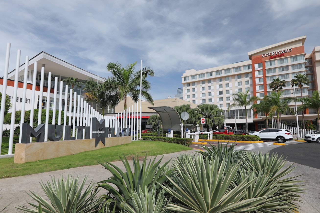 Courtyard Panama at Multiplaza