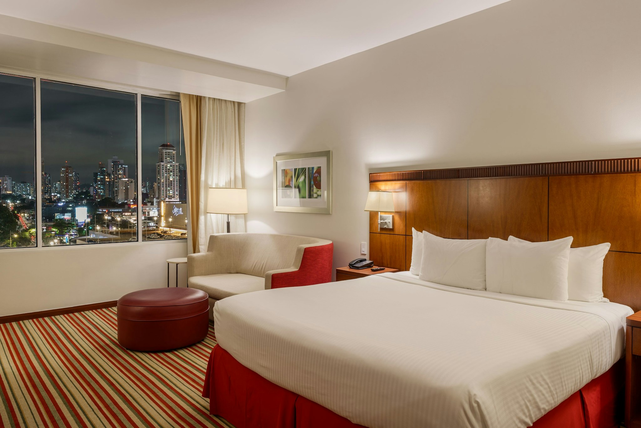Courtyard Panama at Multiplaza