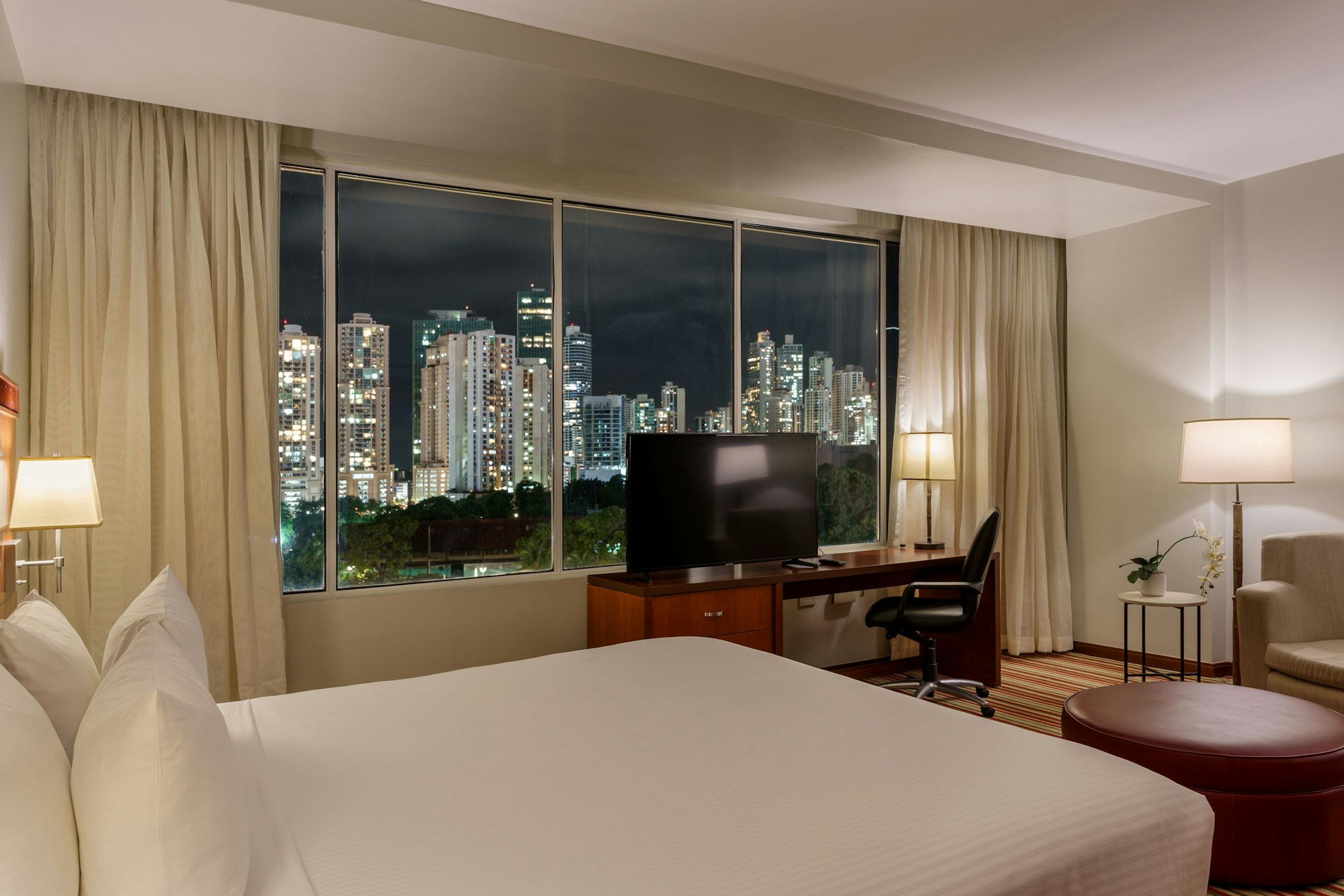Courtyard Panama at Multiplaza